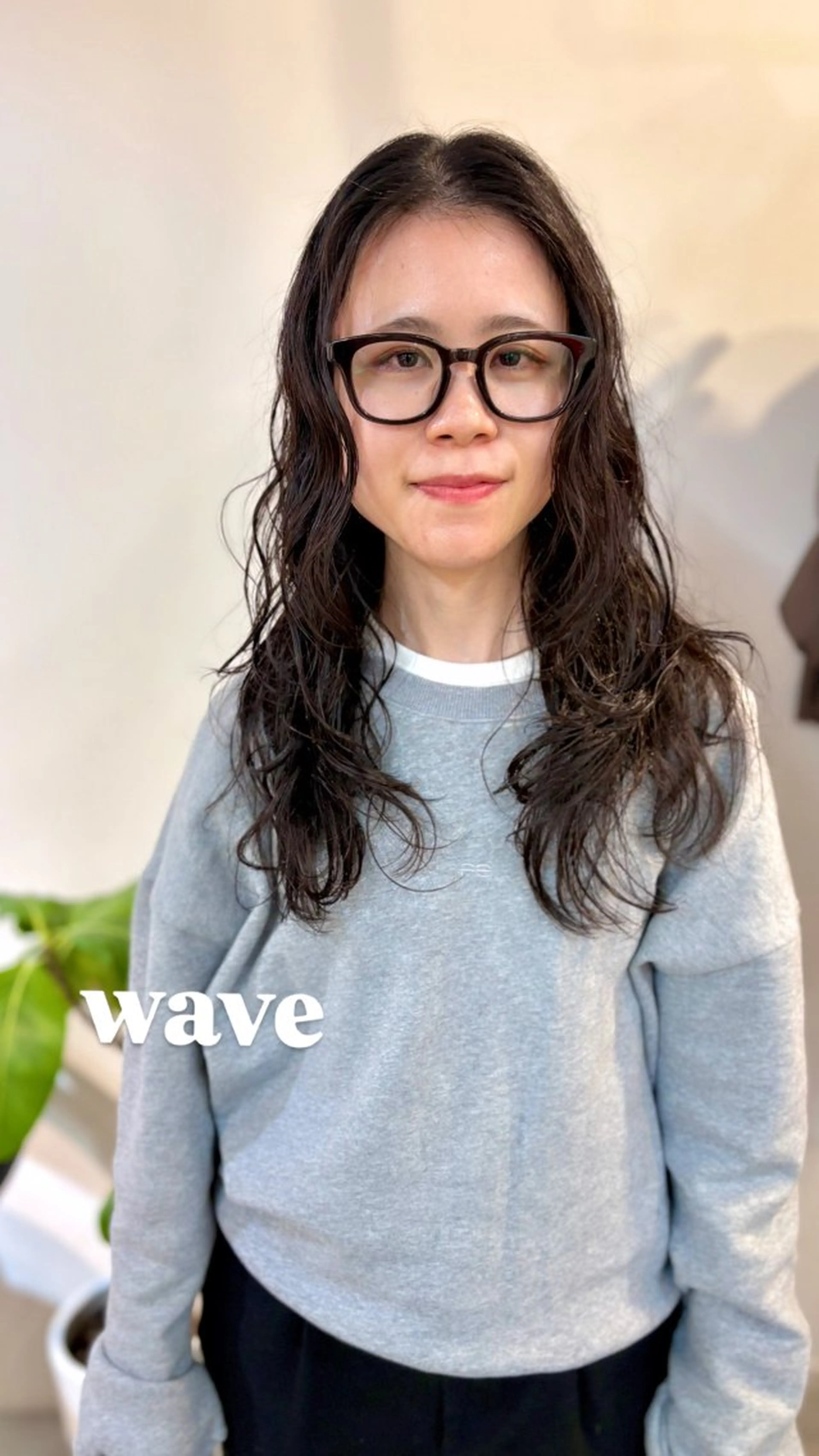 ロング カラー パーマ オリーブカラー ロング カット ヘアカラー トリートメント fit/ madokaのヘアスタイル