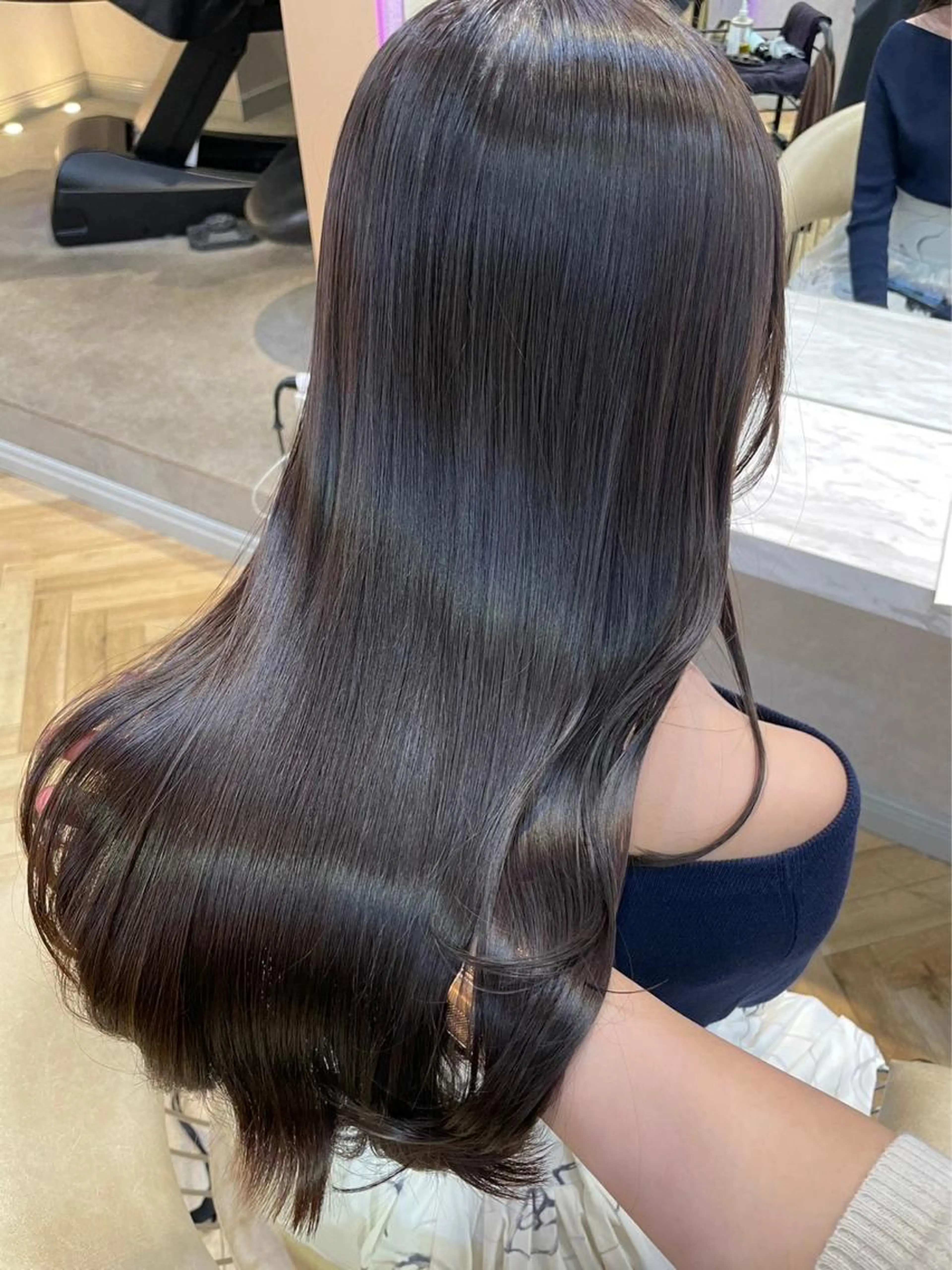 【美髪縮毛矯正✨+カット✂️+スチーム1stepトリートメント🌈】の写真