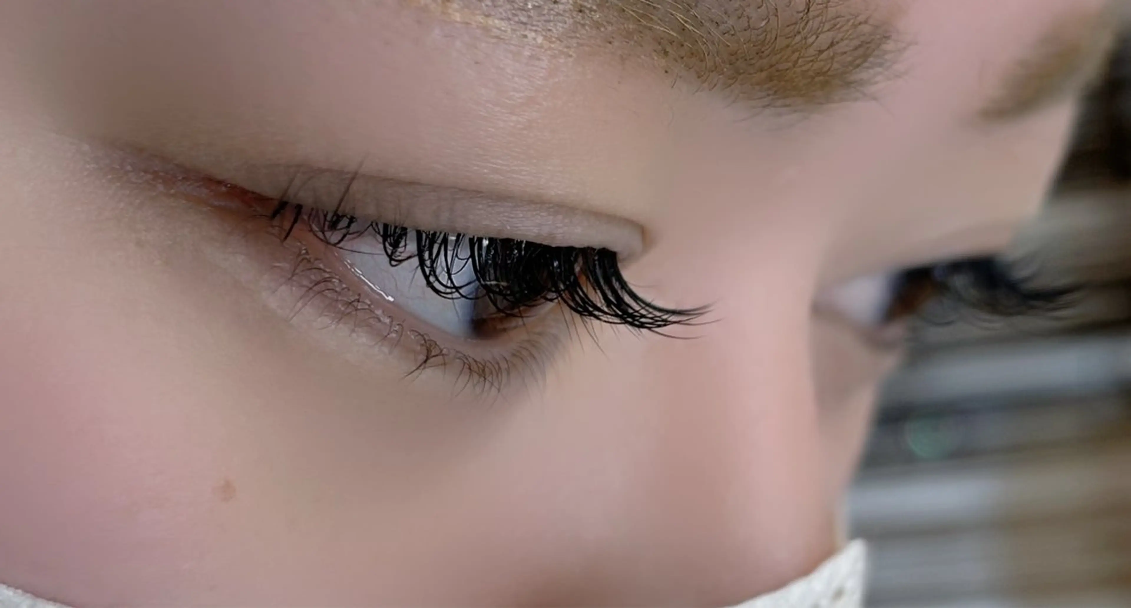 マツエク・マツパ abeille 西條の眉毛・アイブロウイメージ