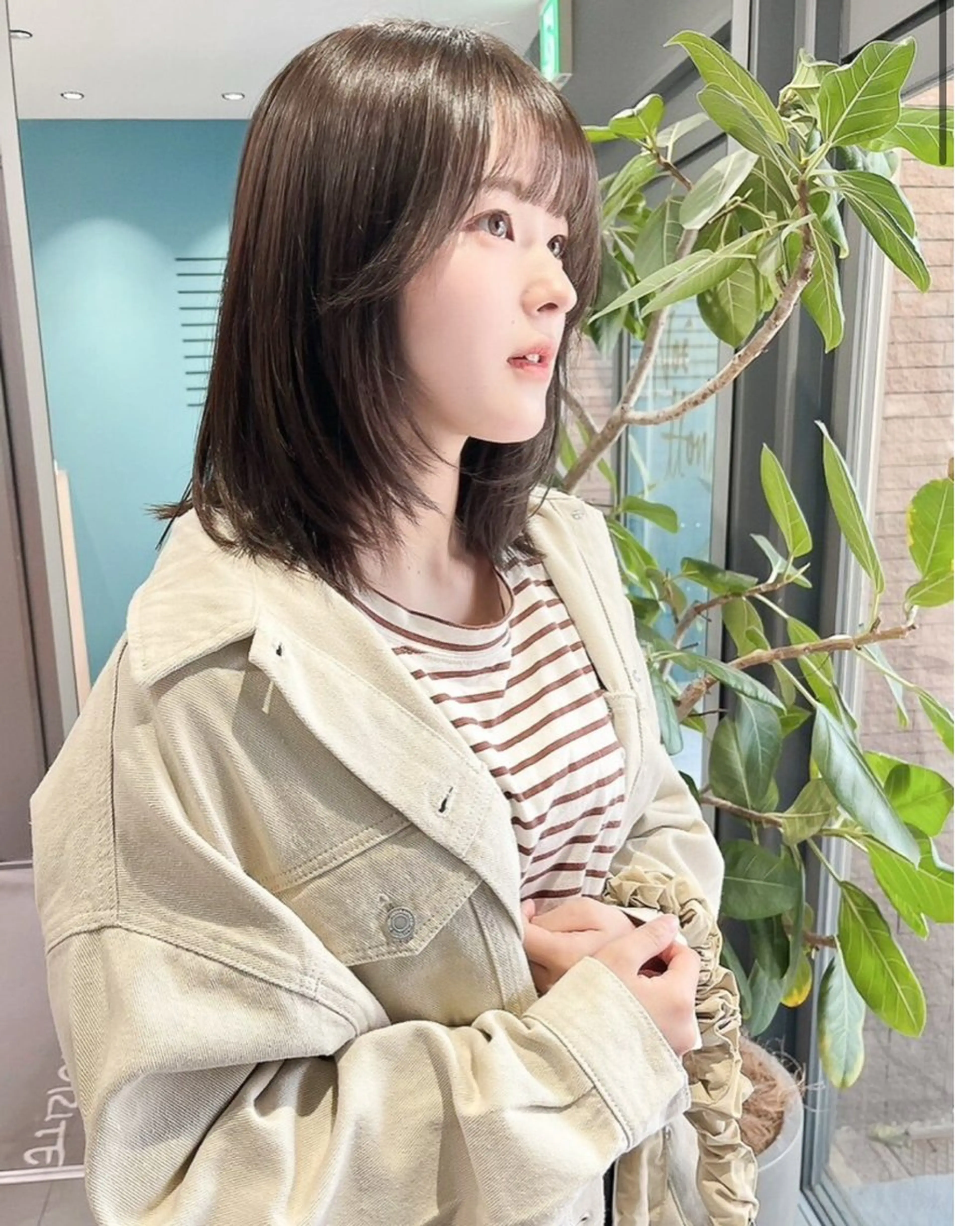 ミディアム 伊藤 優里のヘアスタイル