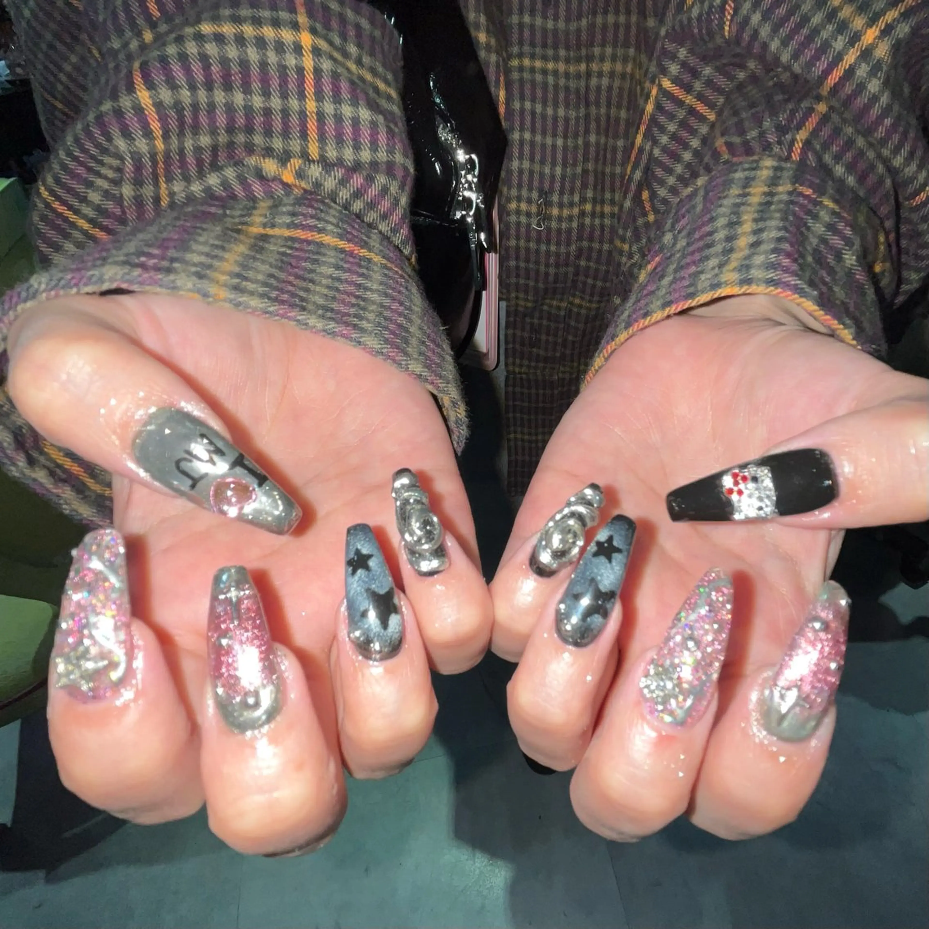 ネイル ハンドネイル 小川 柚香のネイルデザイン