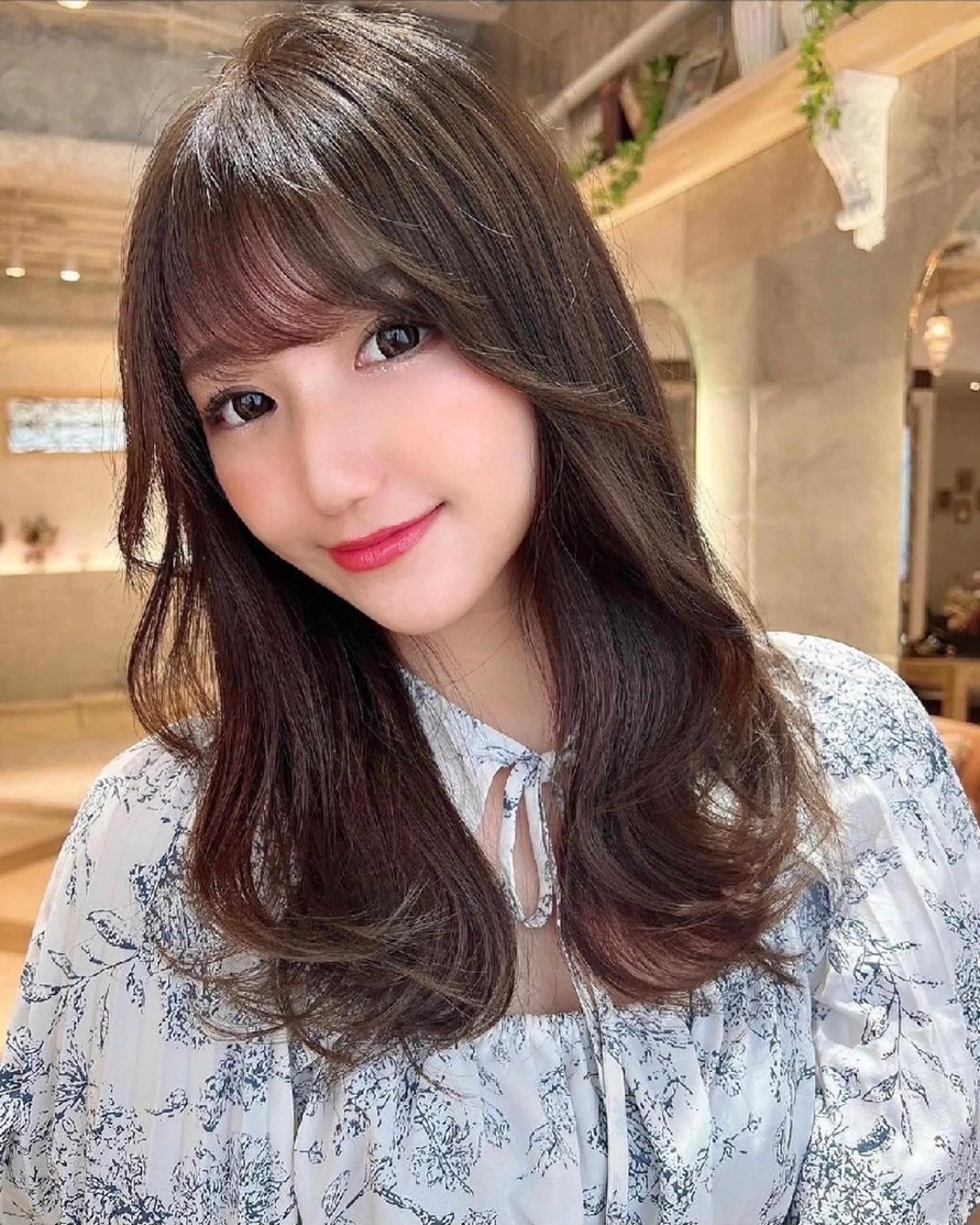 セミロング カラー カット ヘアカラー トリートメント あかね☆ヘアアレンジ /ボブ/縮毛矯正のヘアスタイル