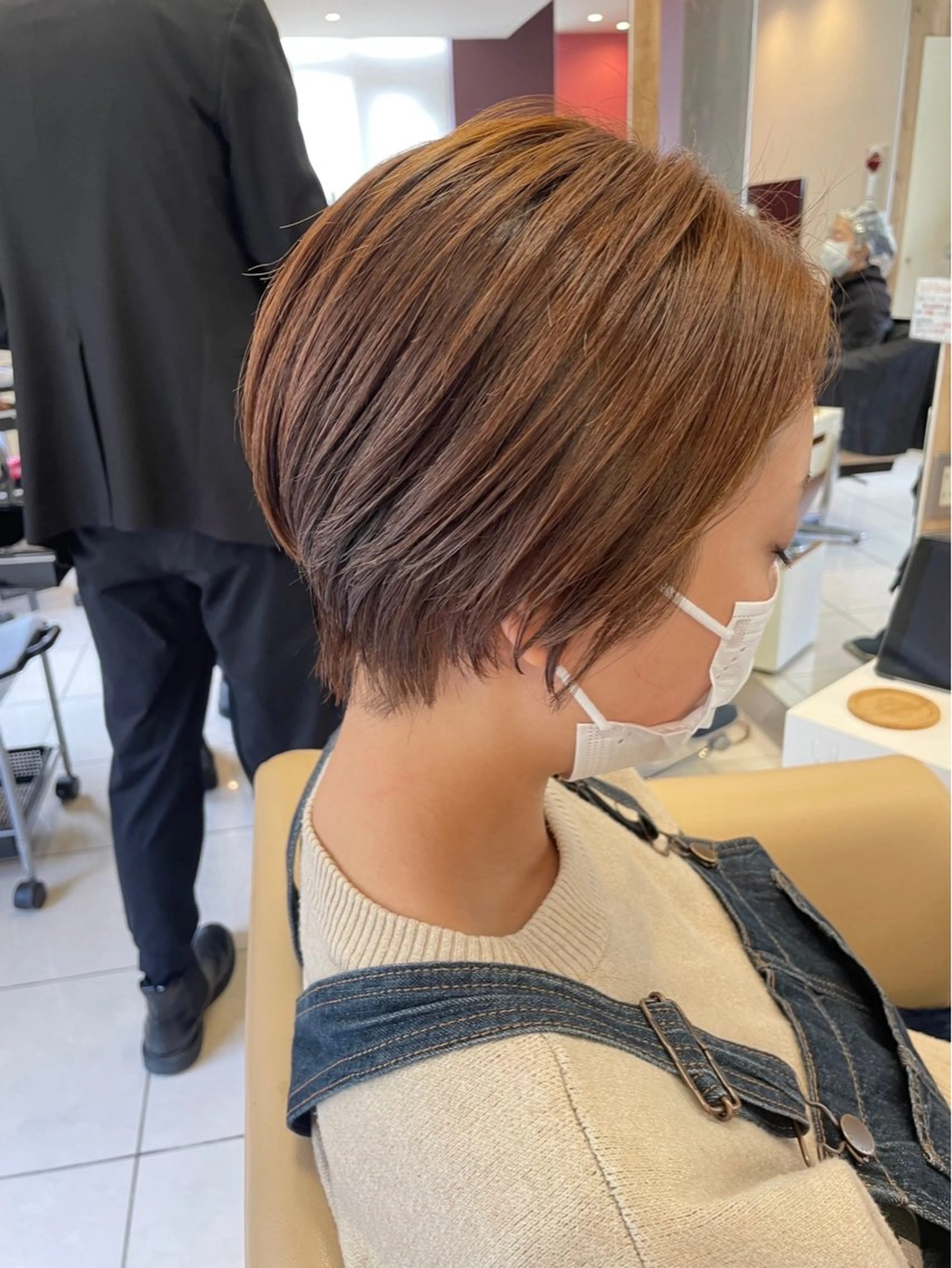 ショート Ayumi/艶カラー /レイヤー/ネイルのネイルデザイン