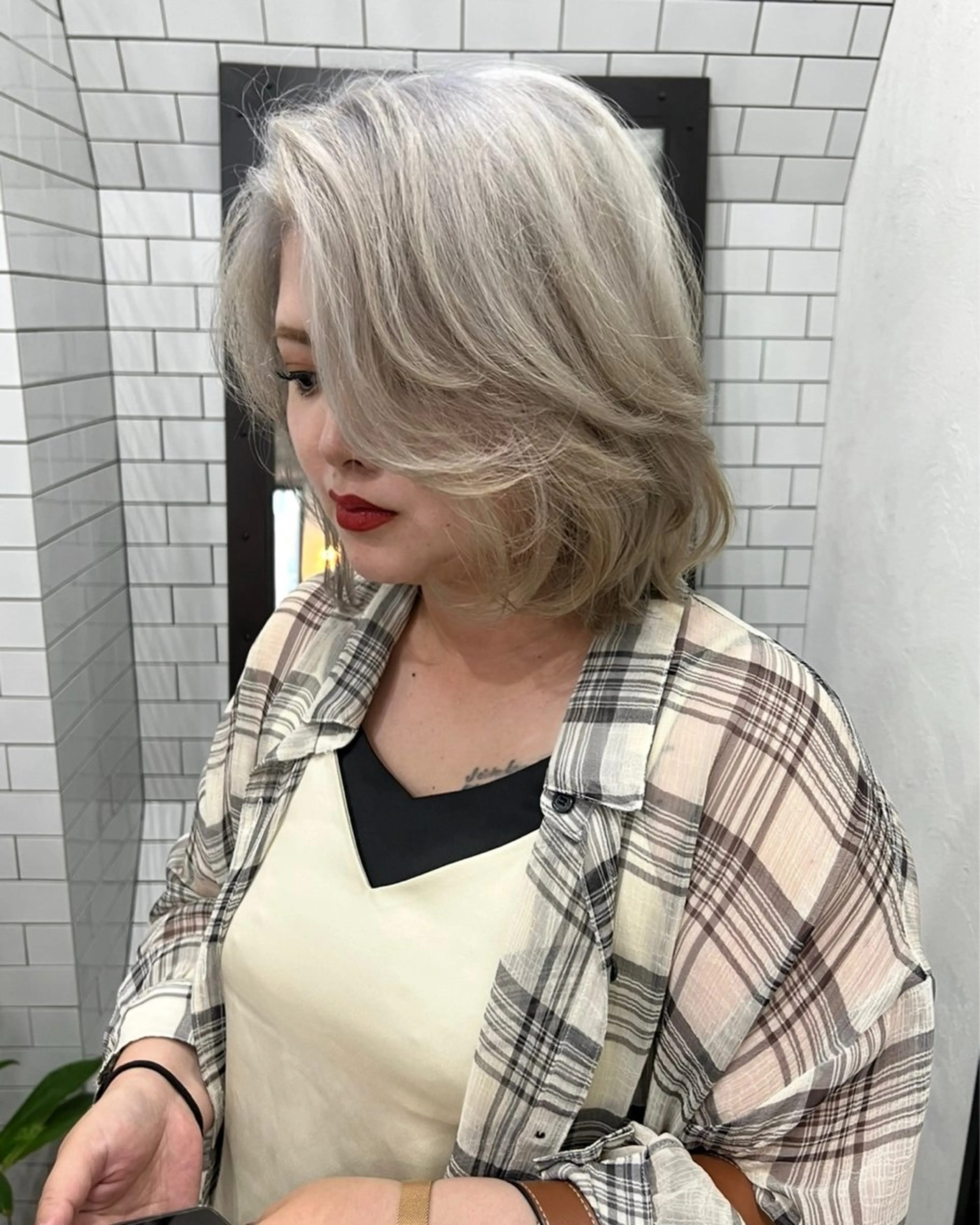 ショート カット ヘアカラー トリートメント 紙屋町ショート /ボブ　パーマ河内蓮のヘアスタイル