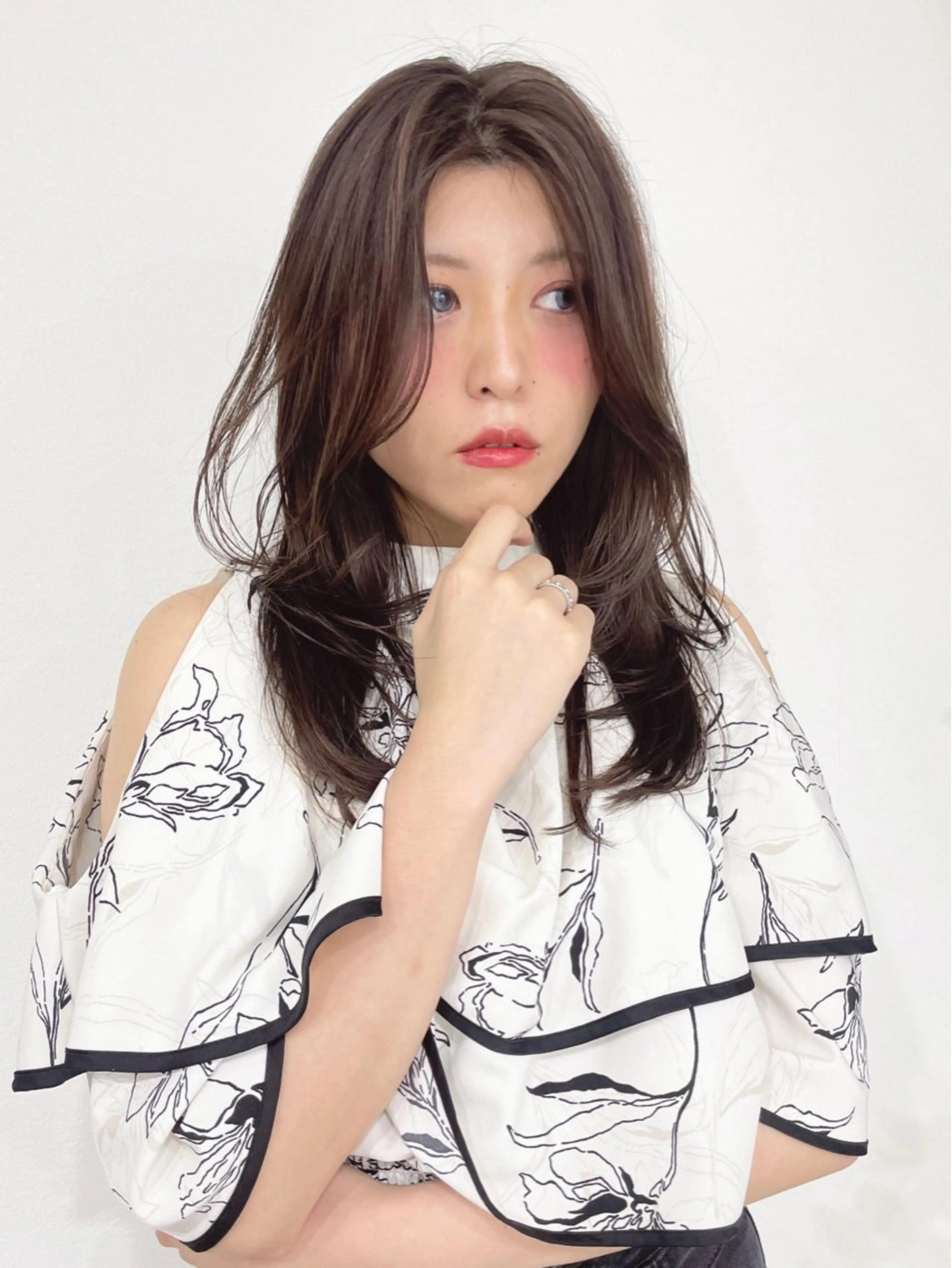 ロング カラー レイヤーカット 縮毛矯正◽️河野泰貴のヘアスタイル