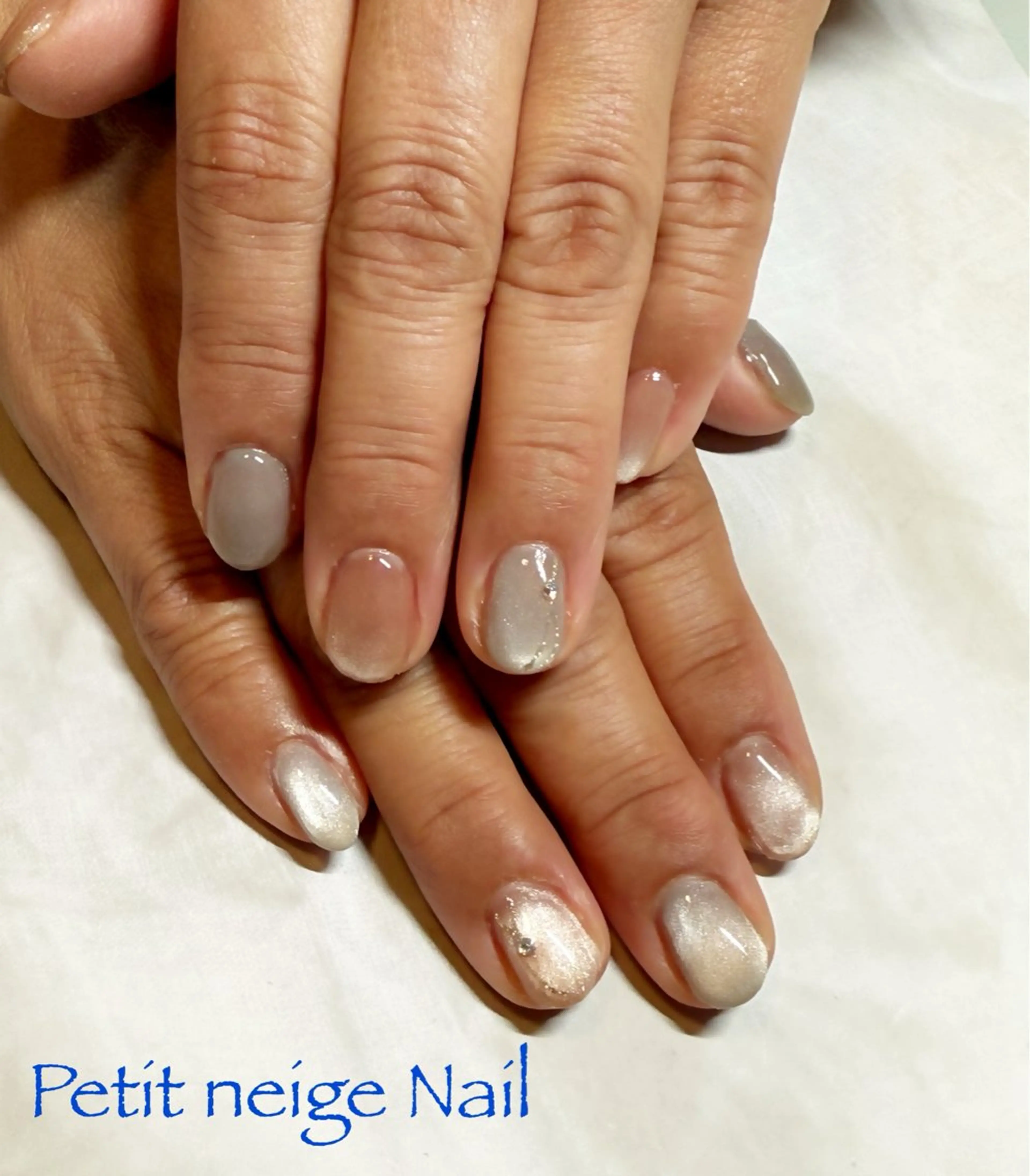 ネイル 山賀 小雪のネイルデザイン