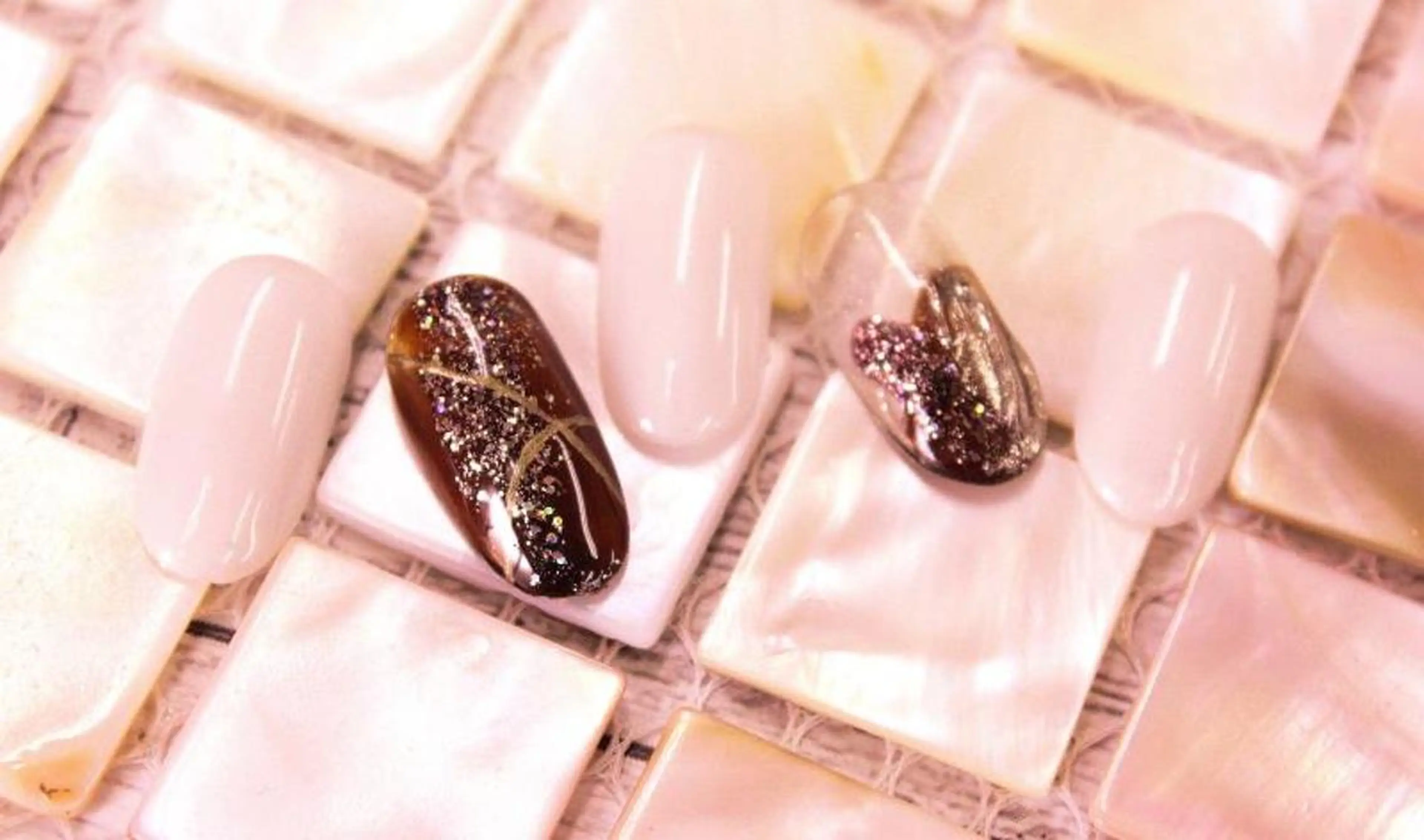 ネイル リラネイル Aikenのネイルデザイン