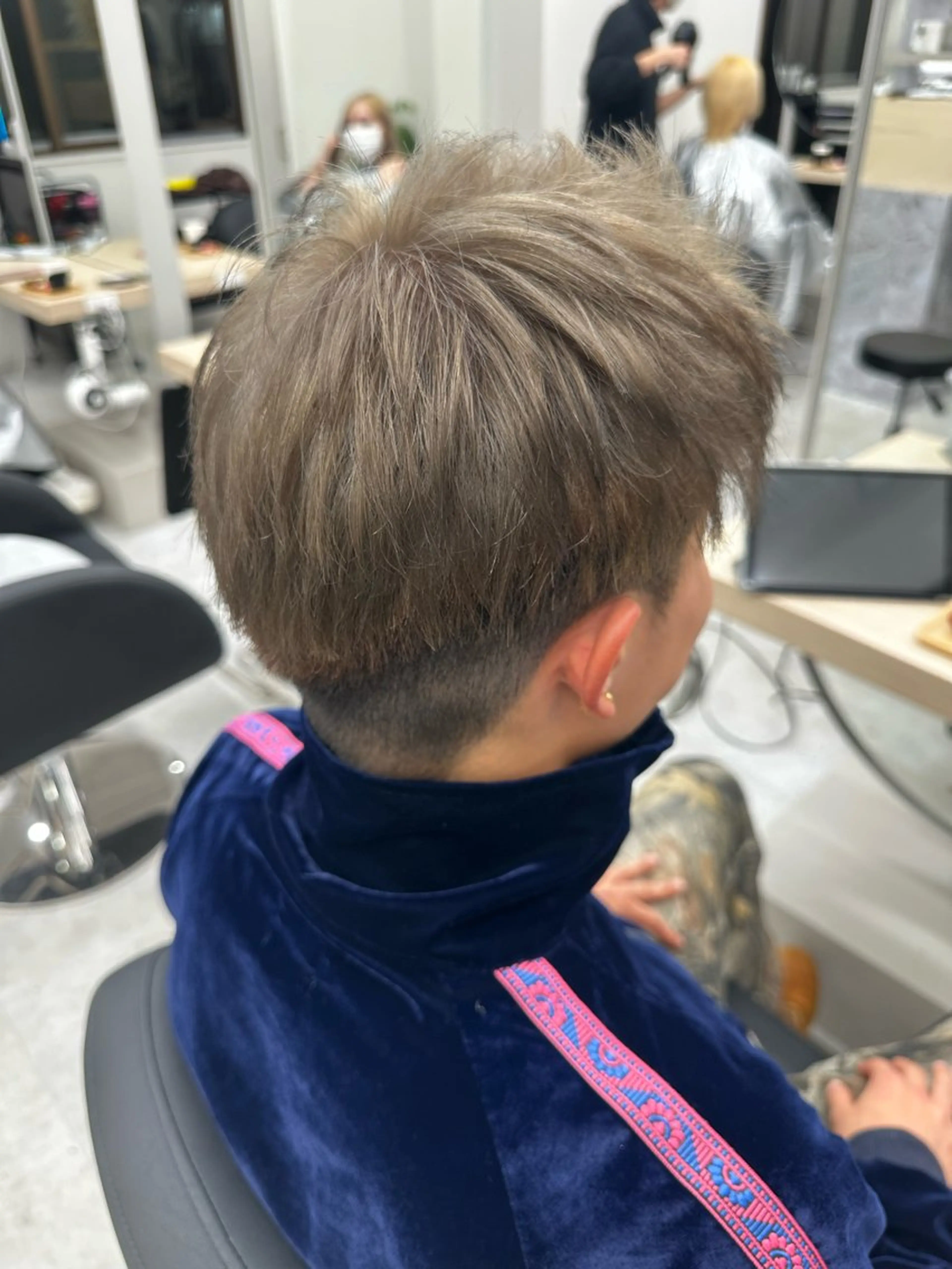 [理想の髪色へ] ダブルカラー＋カット＋2STEP TRの写真