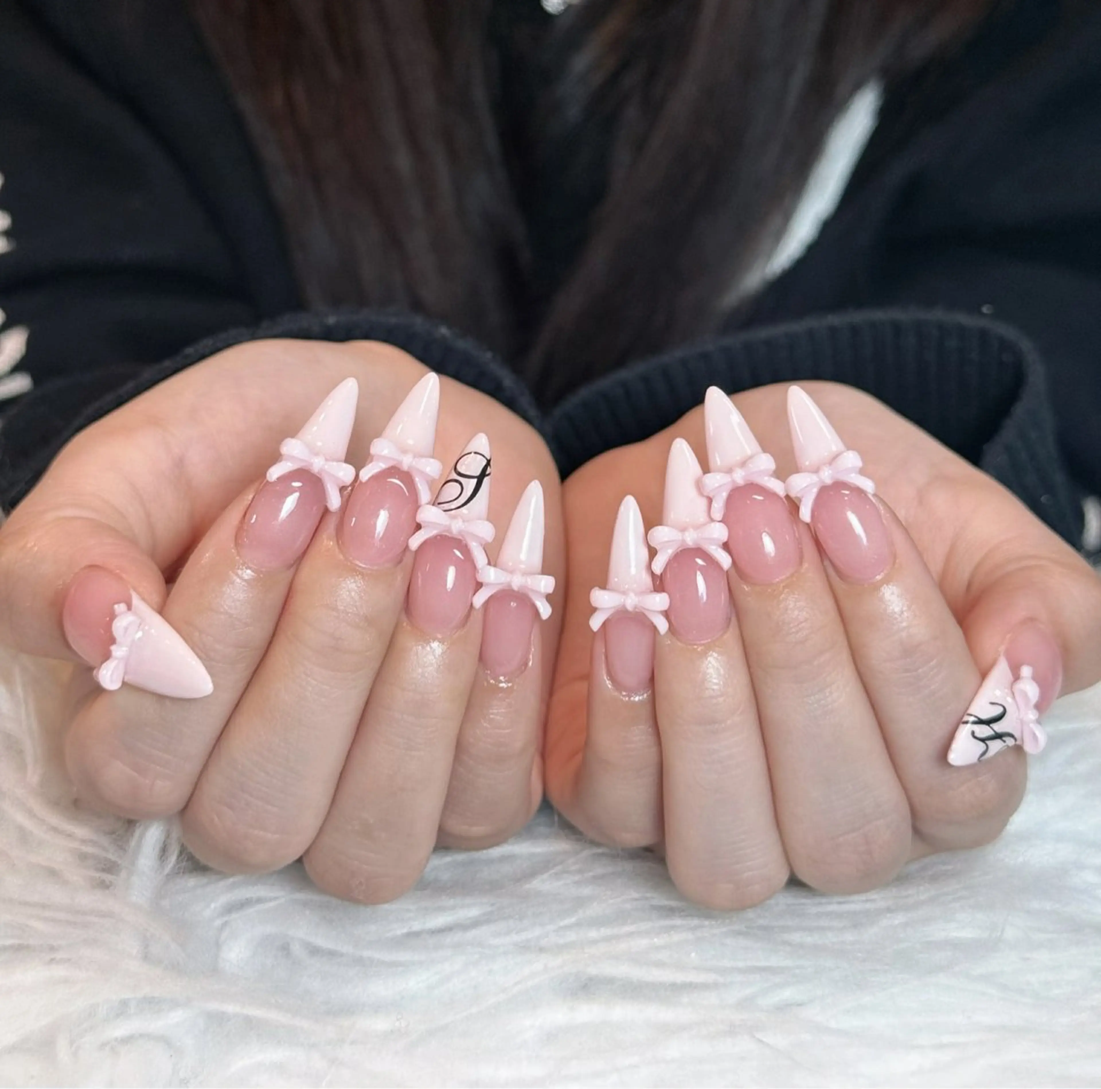 ネイル オーロラネイル ボルドー ブラウン 氷ネイル・うるうるネイル キラキラネイル ハンドネイル Julli ジュリのネイルデザイン