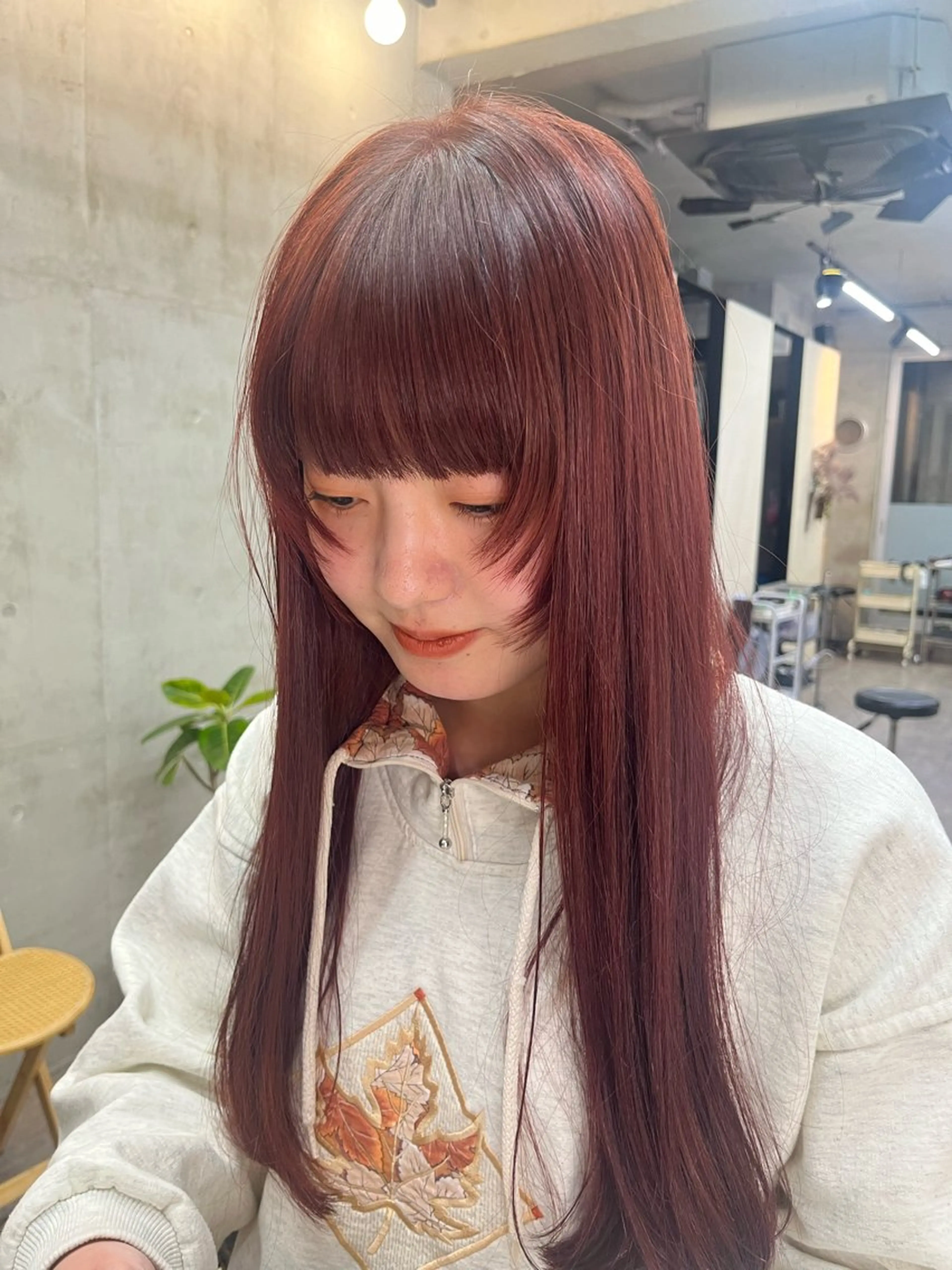 セミロング カラー ベージュカラー ブリーチ ケアブリーチ 透明感カラー ダブルカラー カット SALT WATER所属・🫐 𝐌𝐚𝐨 🫐似合わせcutのヘアスタイル