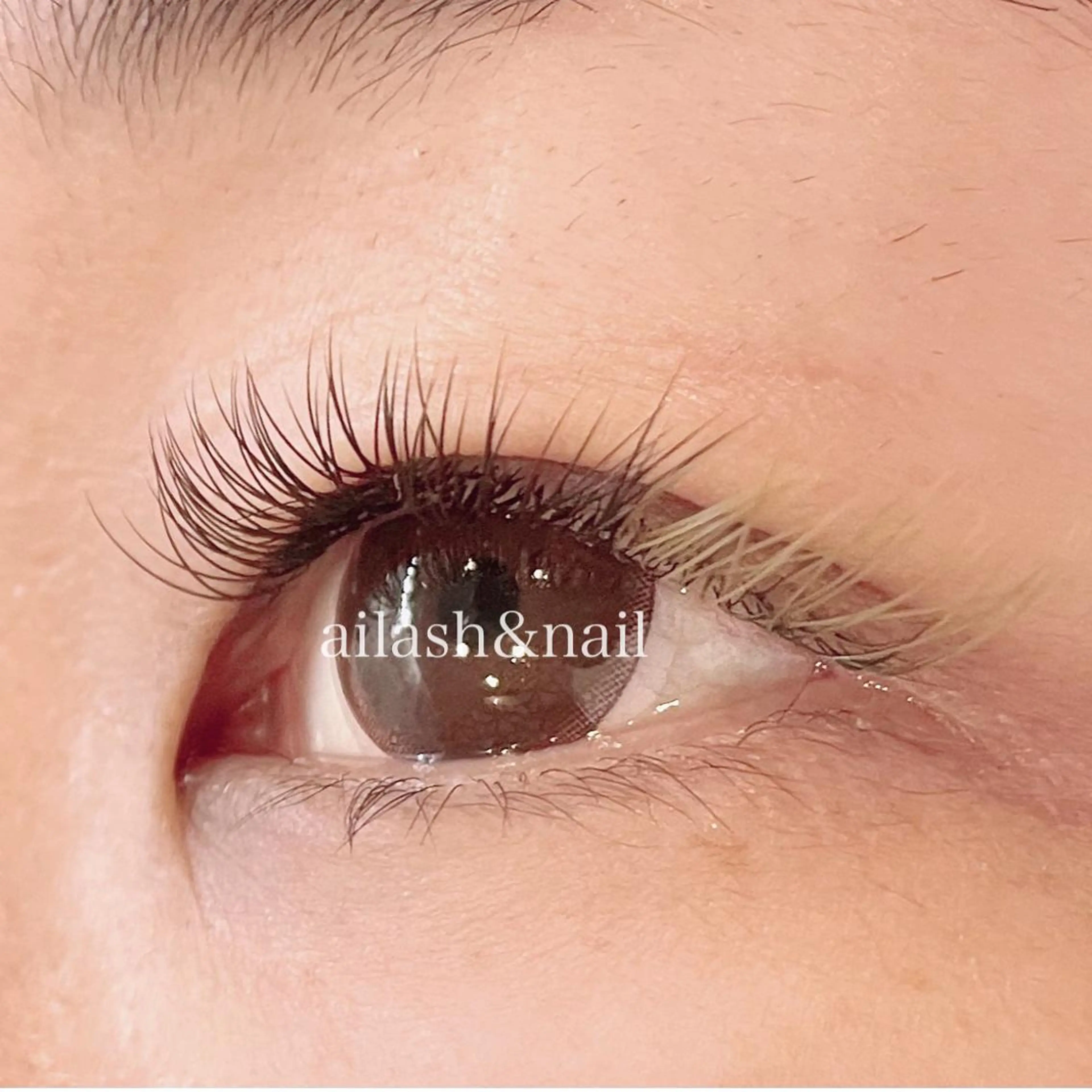 カラーエクステつけ放題🌸オフなしの写真