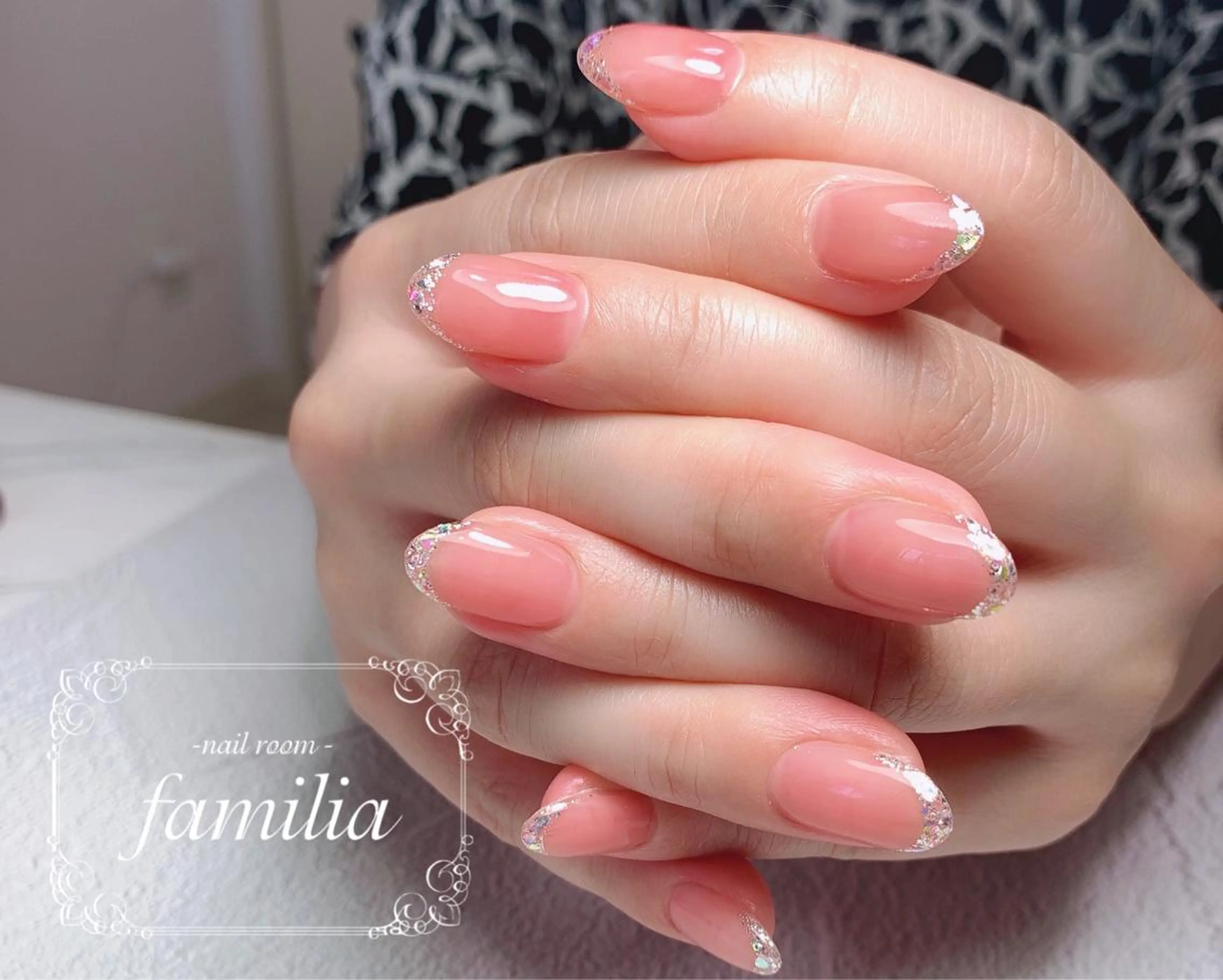 ネイル ハンドネイル -nailroom- familiaのネイルデザイン