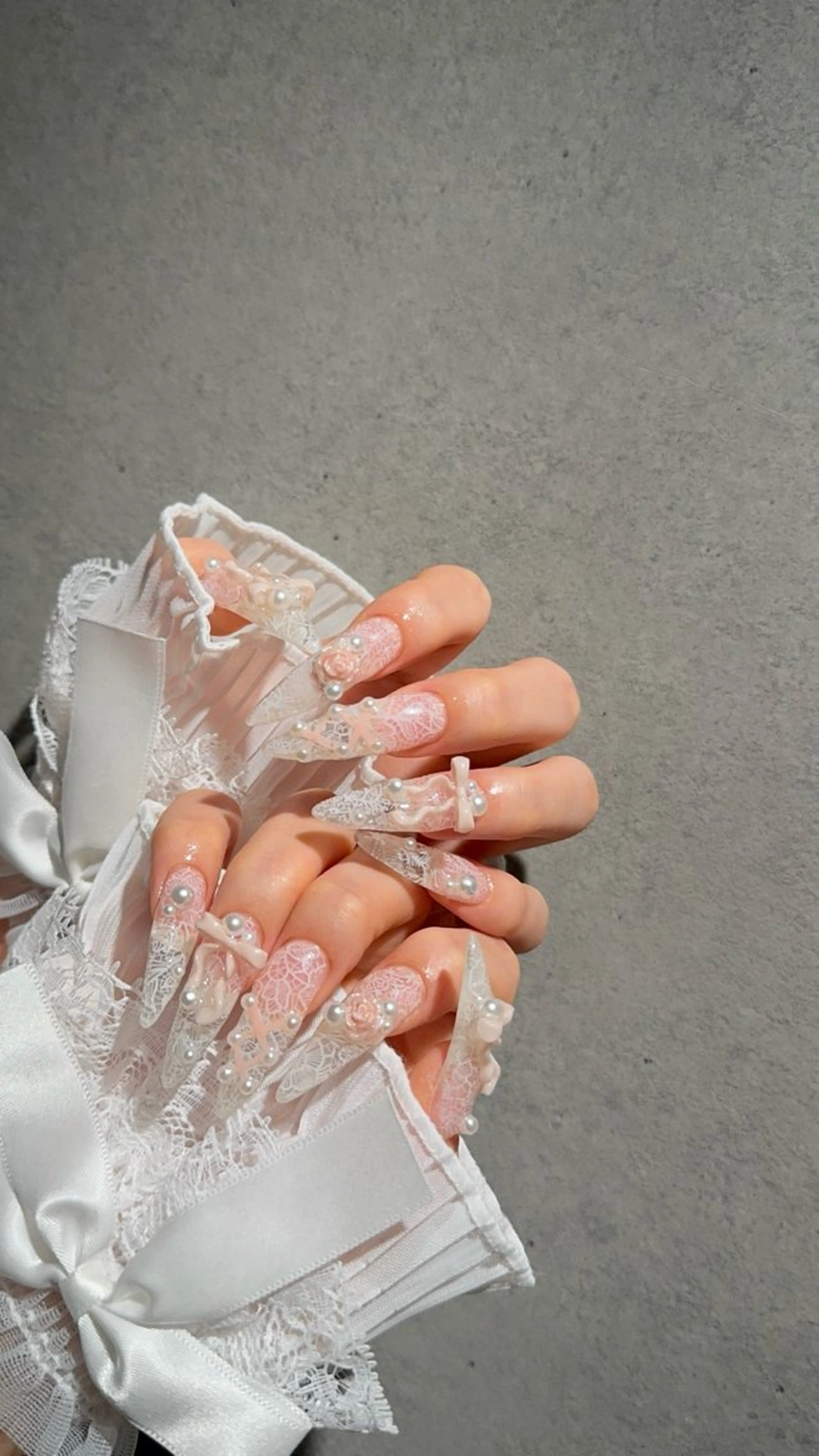 ネイル I-nailロング /ワンホン/キラキラのネイルデザイン