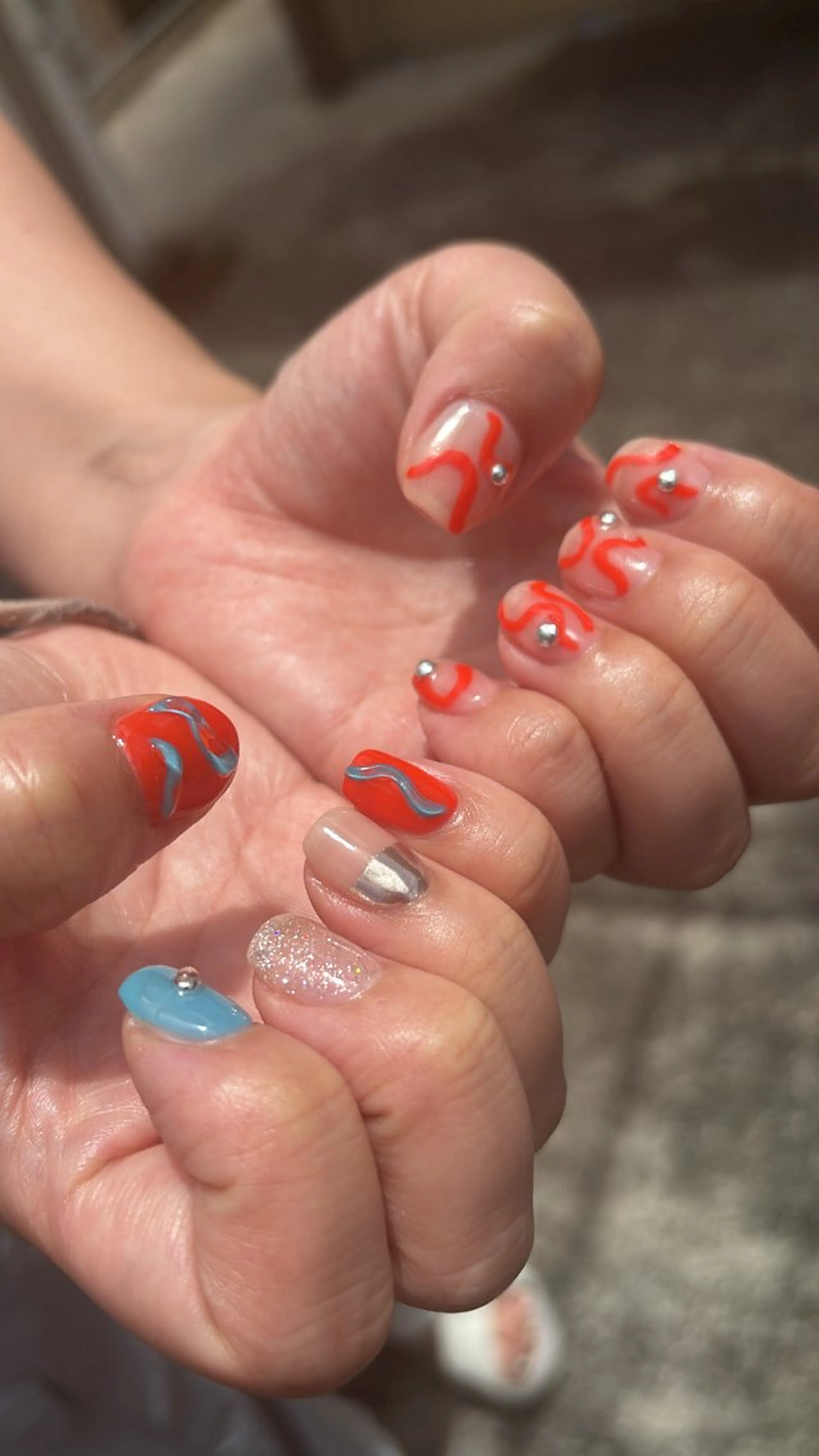 ネイル nailsalon　hue所属・小山 羽奈のネイルデザイン