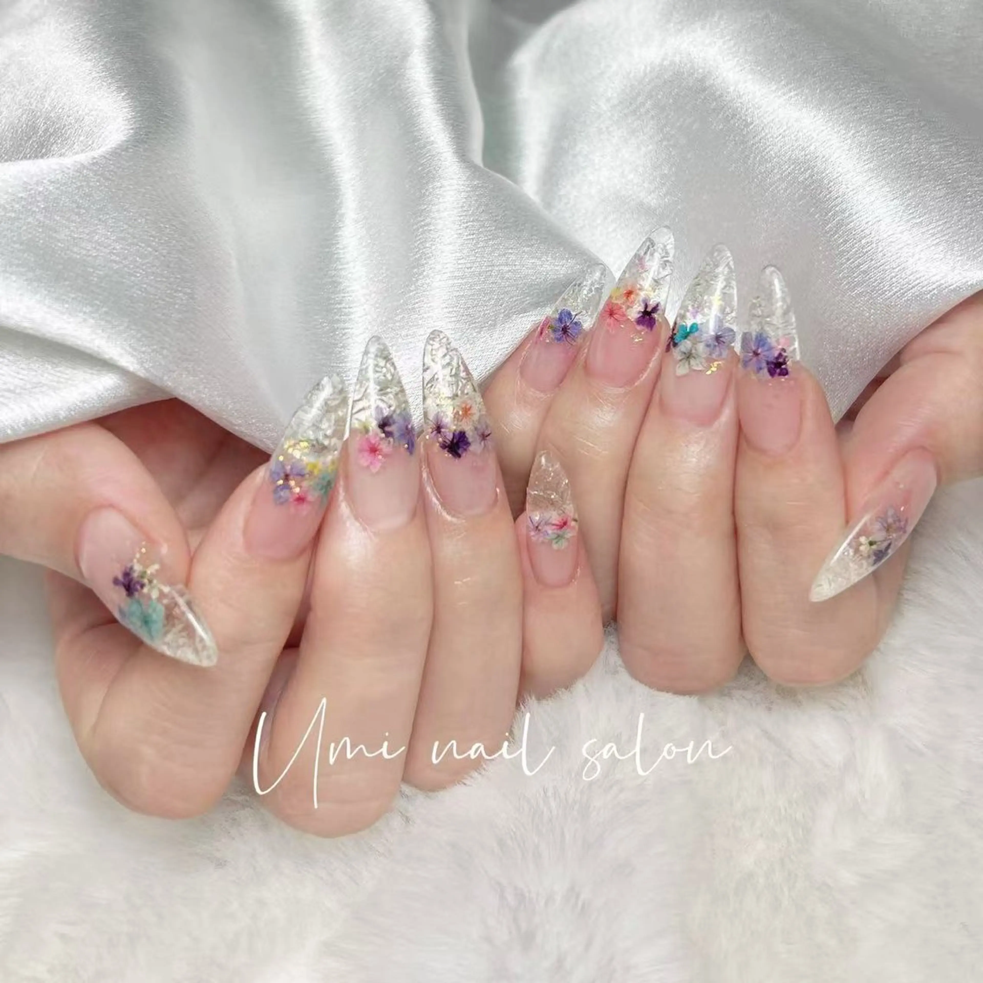 カラー Umi nail Salon所属・Umi.せい 🫧のネイルデザイン