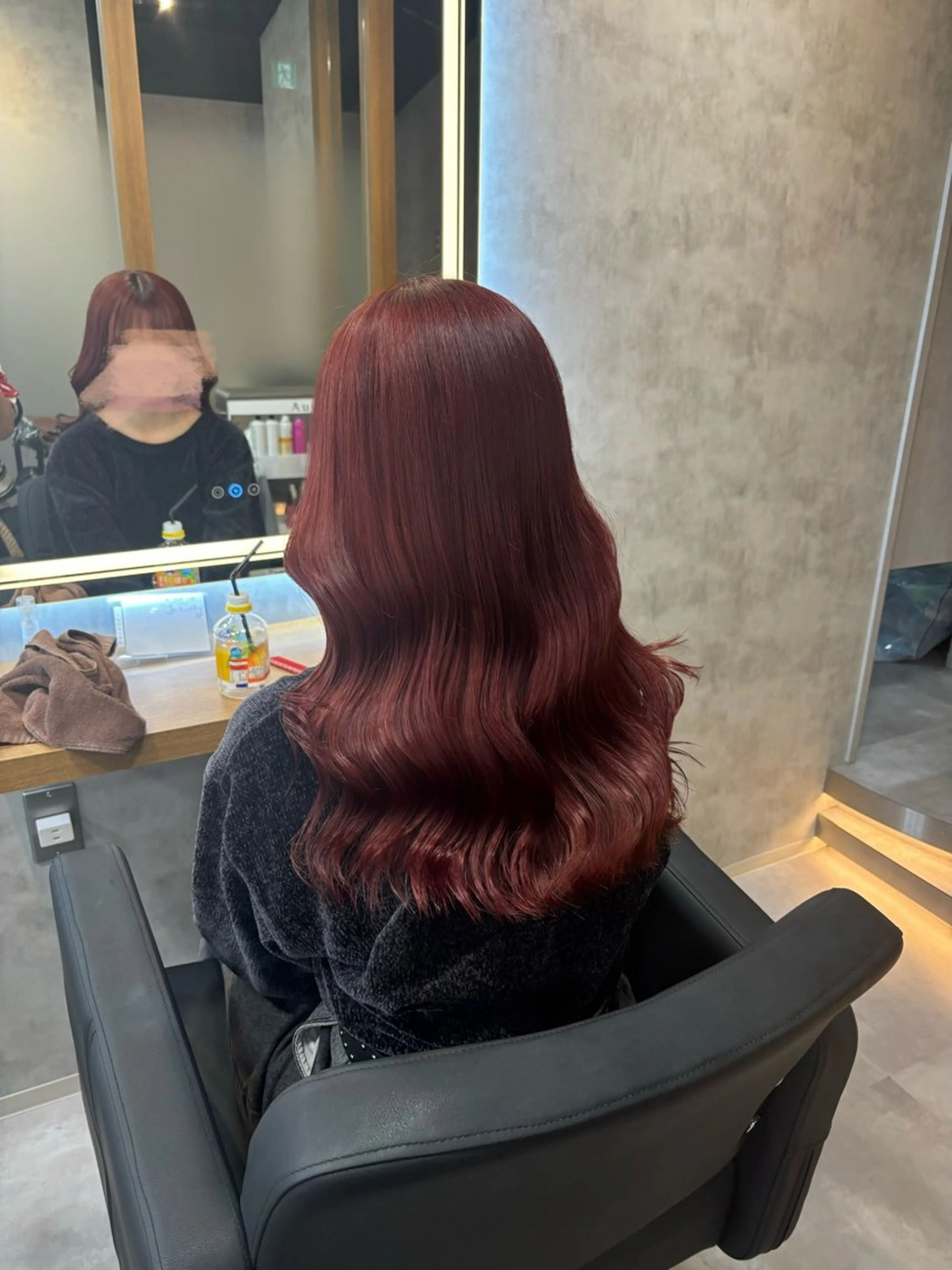 ロング カラー パーマ ヘアアレンジ 透明感ブリーチカラー 🌈TOMOHIROのヘアスタイル