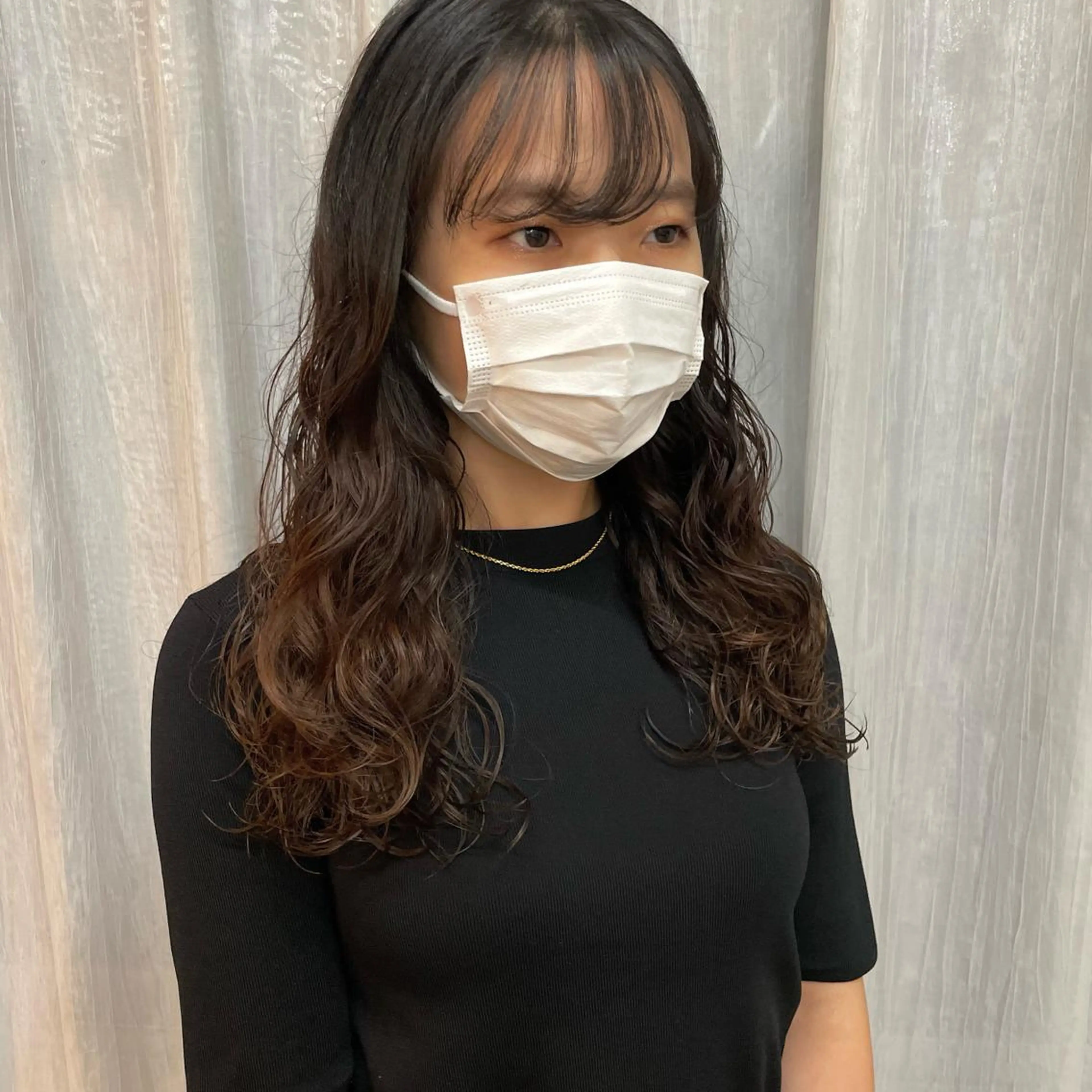 ロング パーマ salowin SHIBUYA me+店所属・kasumi/渋谷/ パーマのヘアスタイル