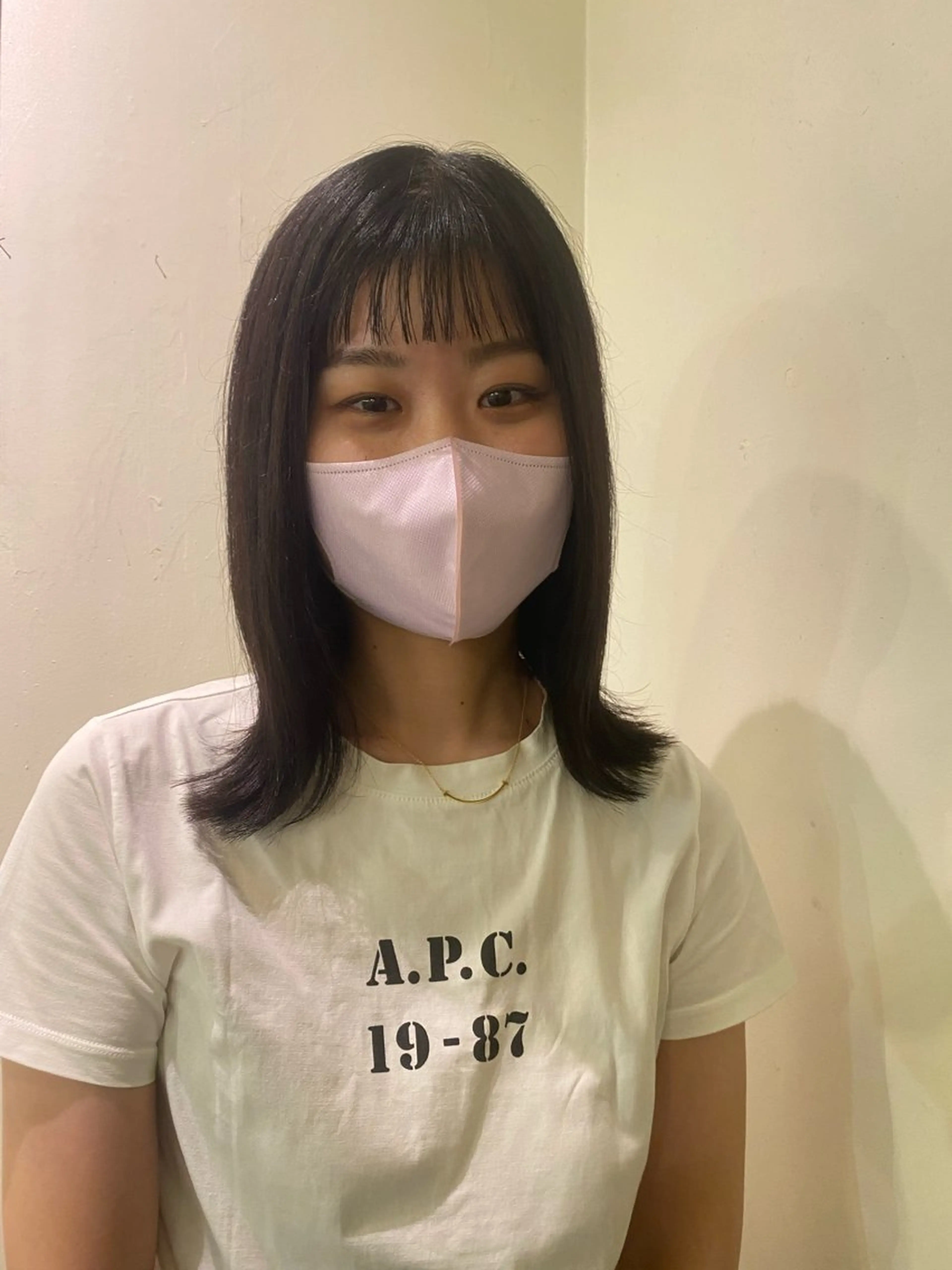 ミディアム カット les baladins du miroir所属・🍃YURI 🍃のヘアスタイル