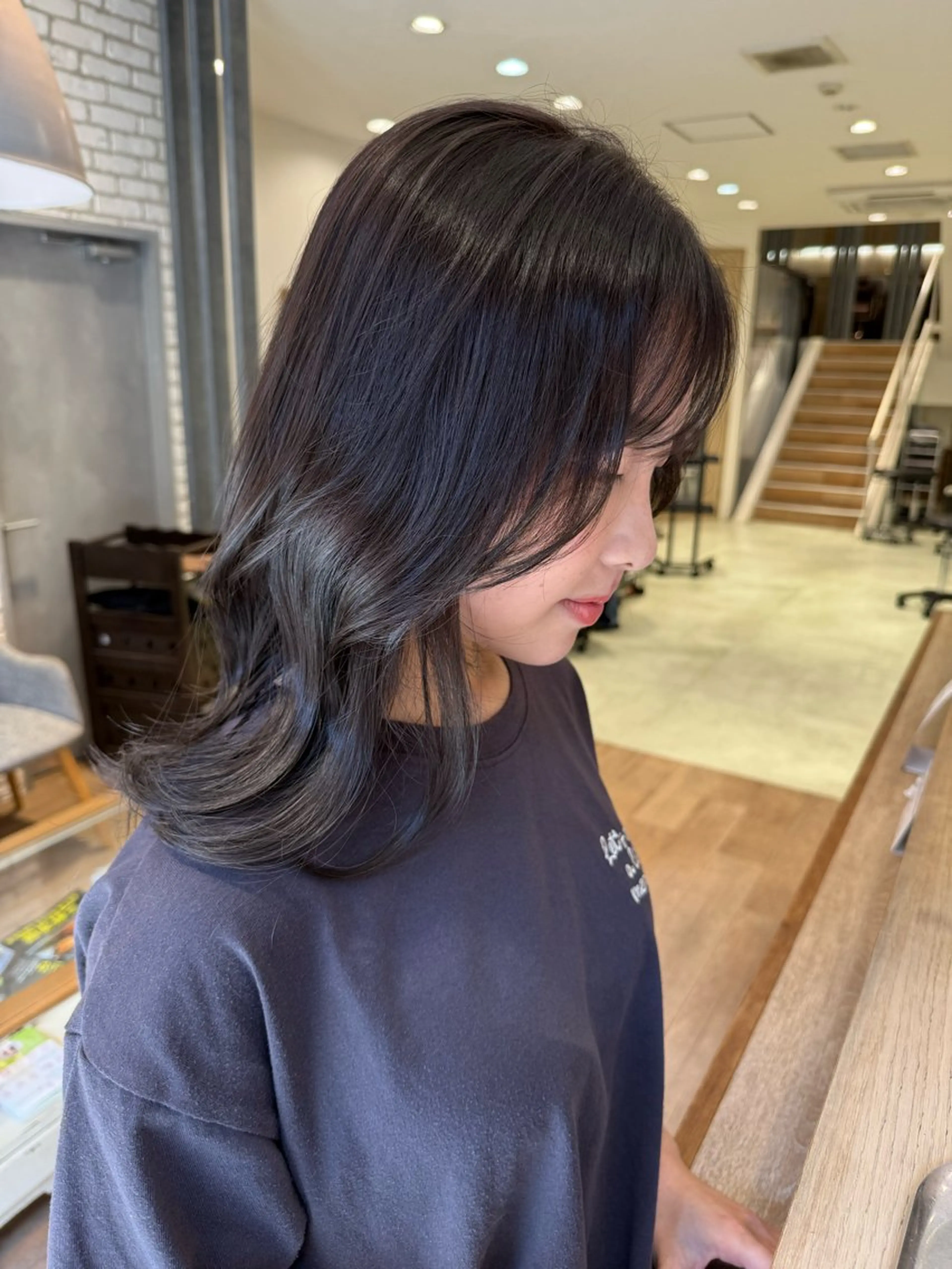 セミロング カット ヘアカラー トリートメント 🩰 柔らかいカラー tomomi🌛のヘアスタイル