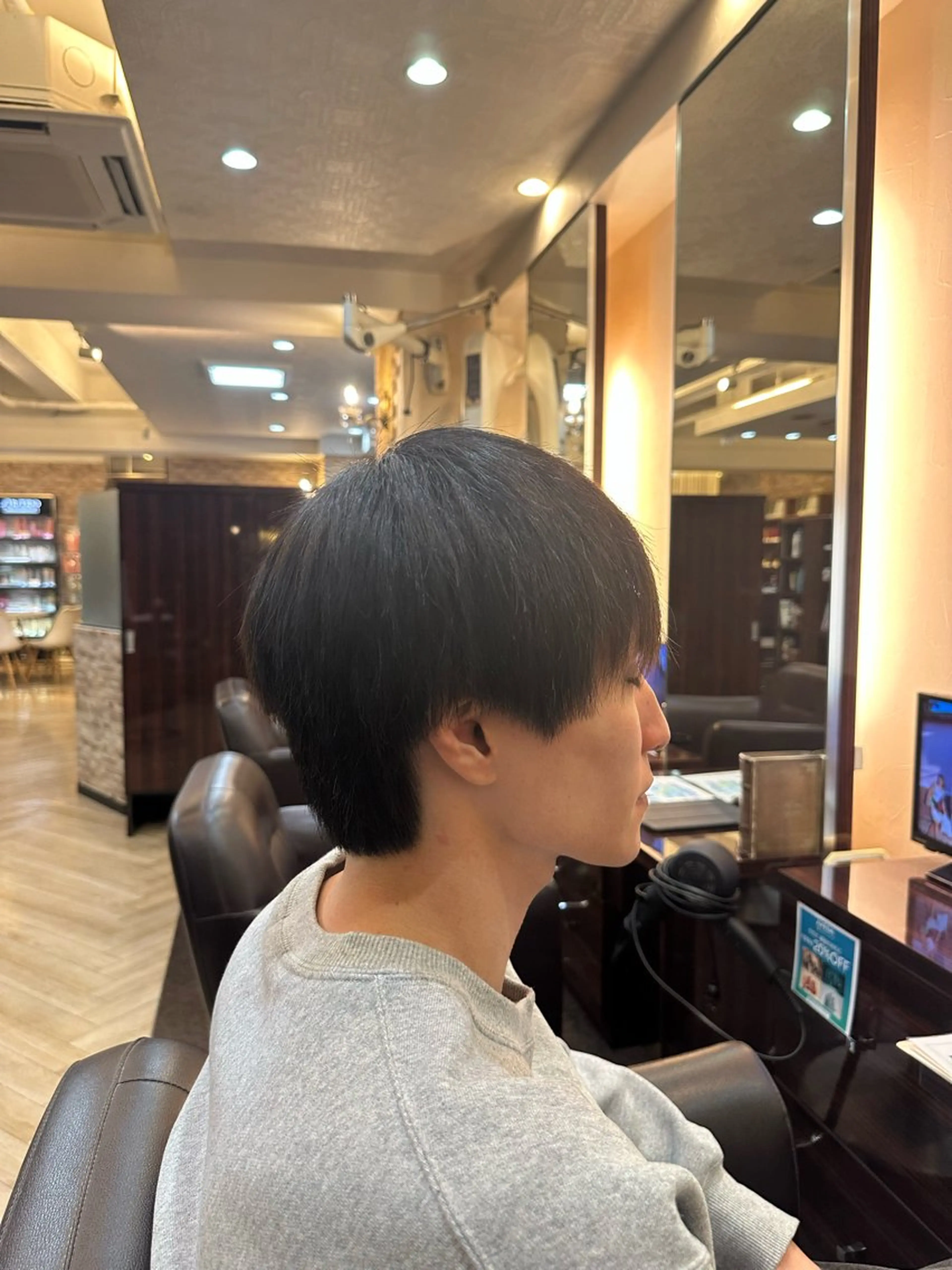 メンズ センターパート メンズ韓国風 韓国マッシュ マッシュウルフ マッシュ 縮毛矯正&髪質改善/ きょうの🐺のヘアスタイル