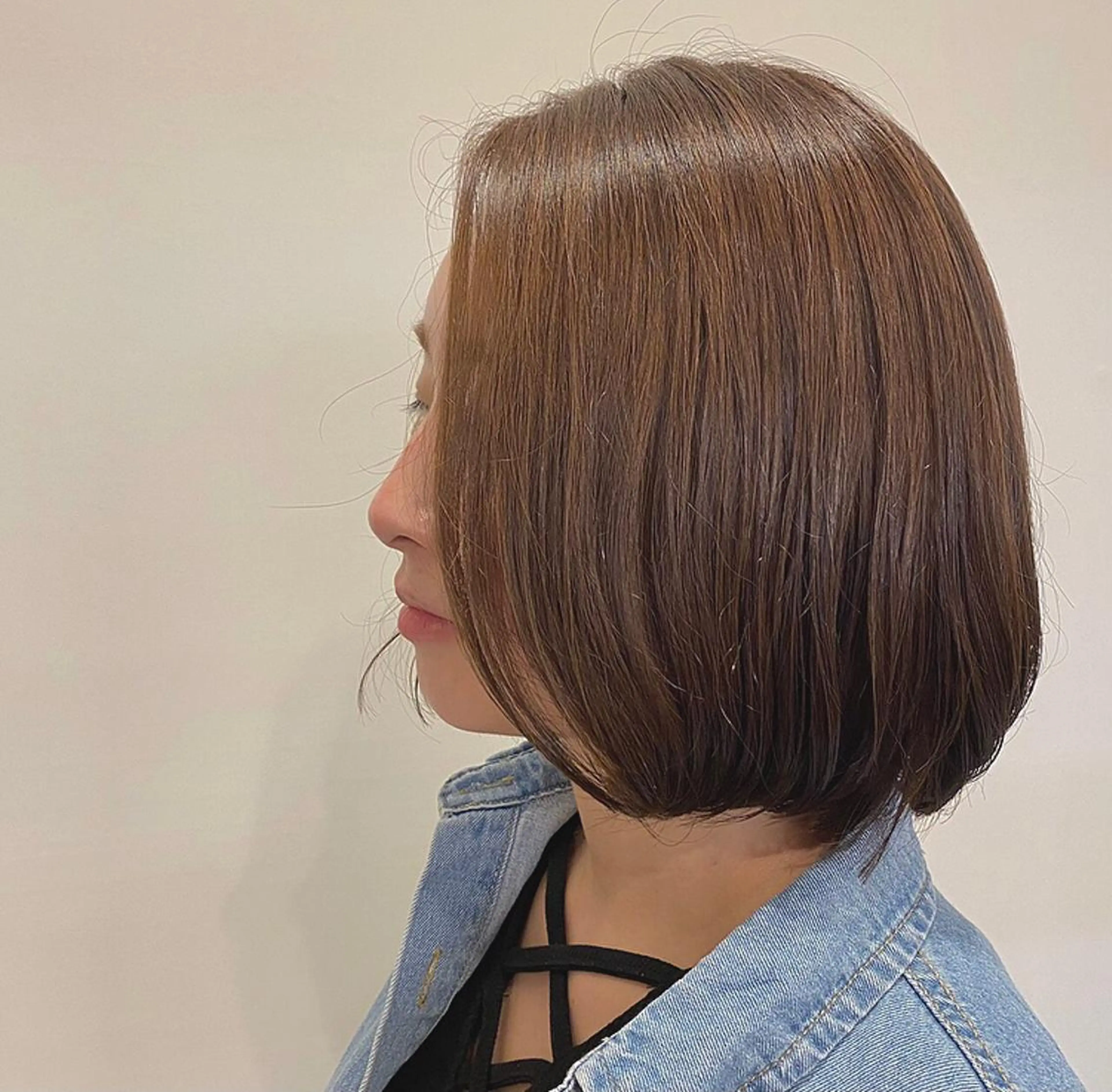 ミディアム カラー ベージュカラー カノエ 乃木店のヘアスタイル