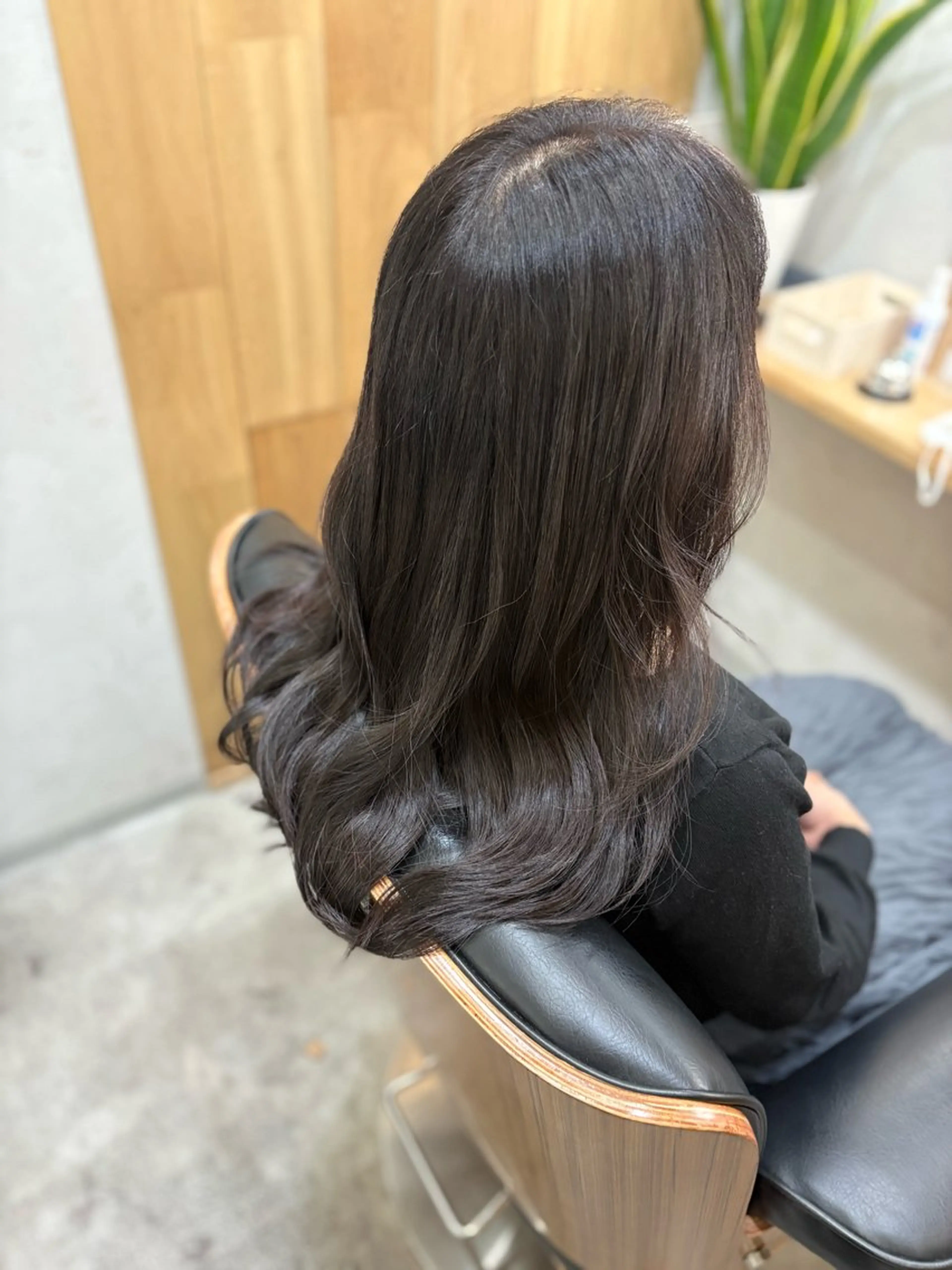 ロング カット ヘアカラー トリートメント 白鳥 正孝のヘアスタイル