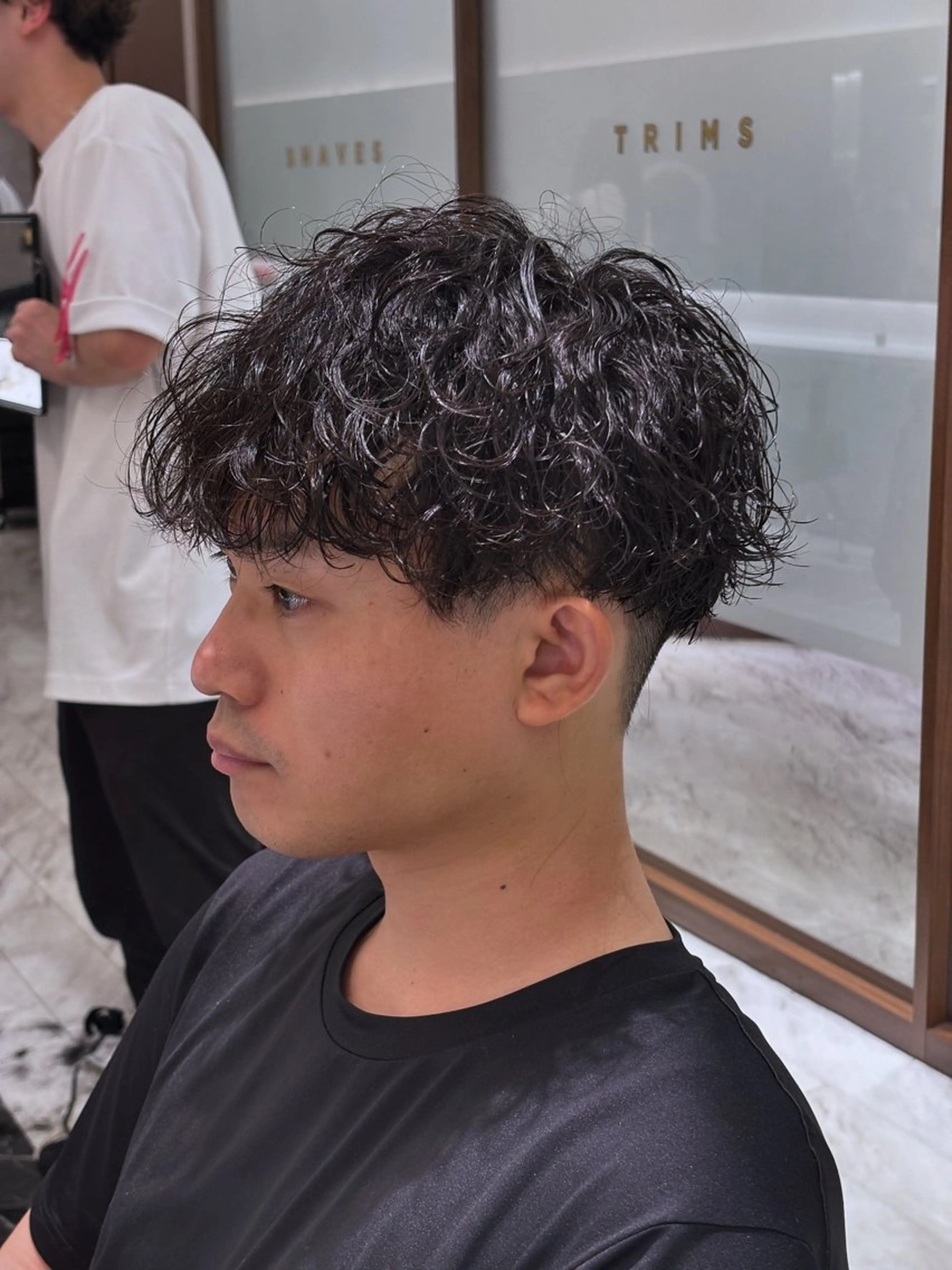 メンズ 波巻きパーマ 常原 悠希のヘアスタイル