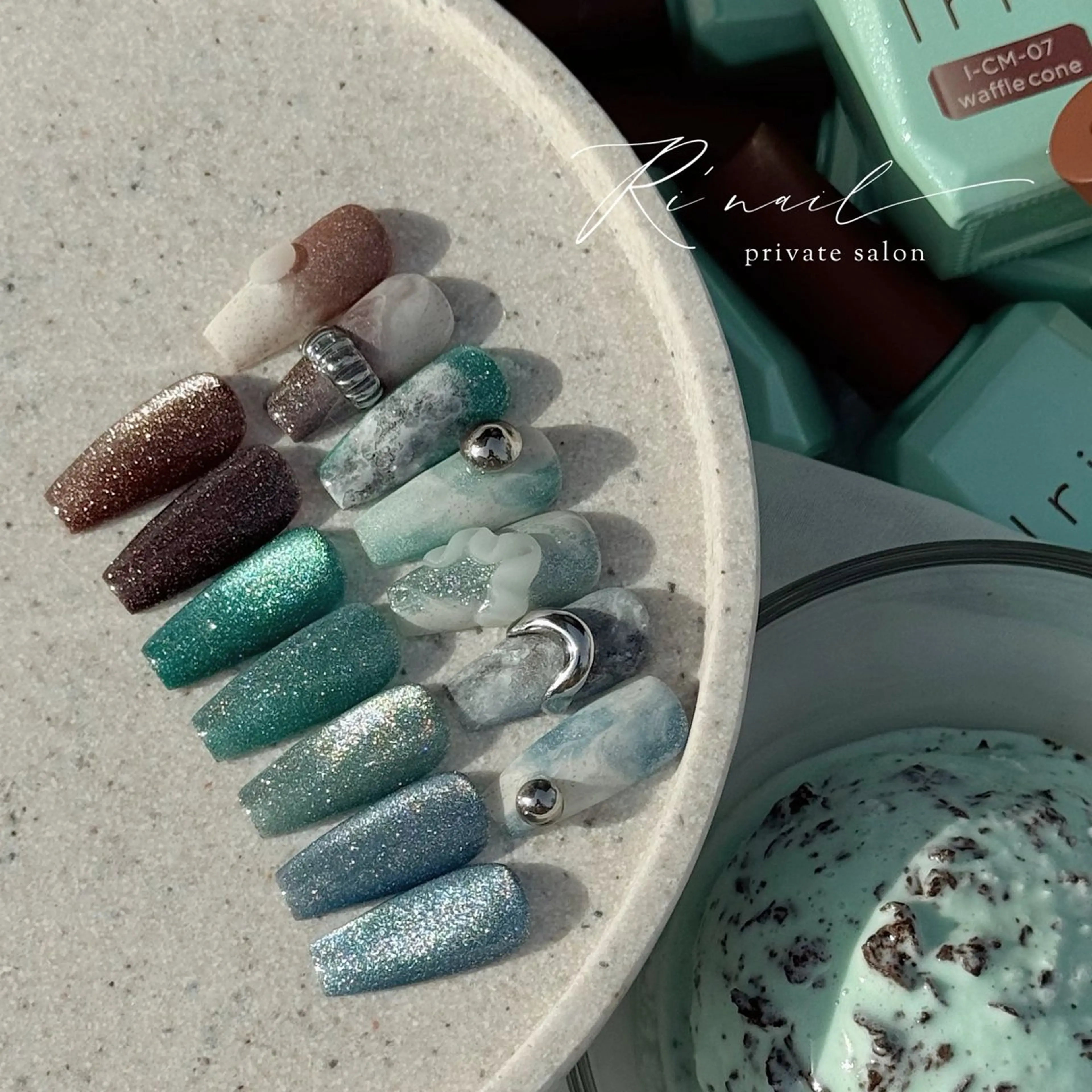 ネイル ISHIWATA LINAのネイルデザイン