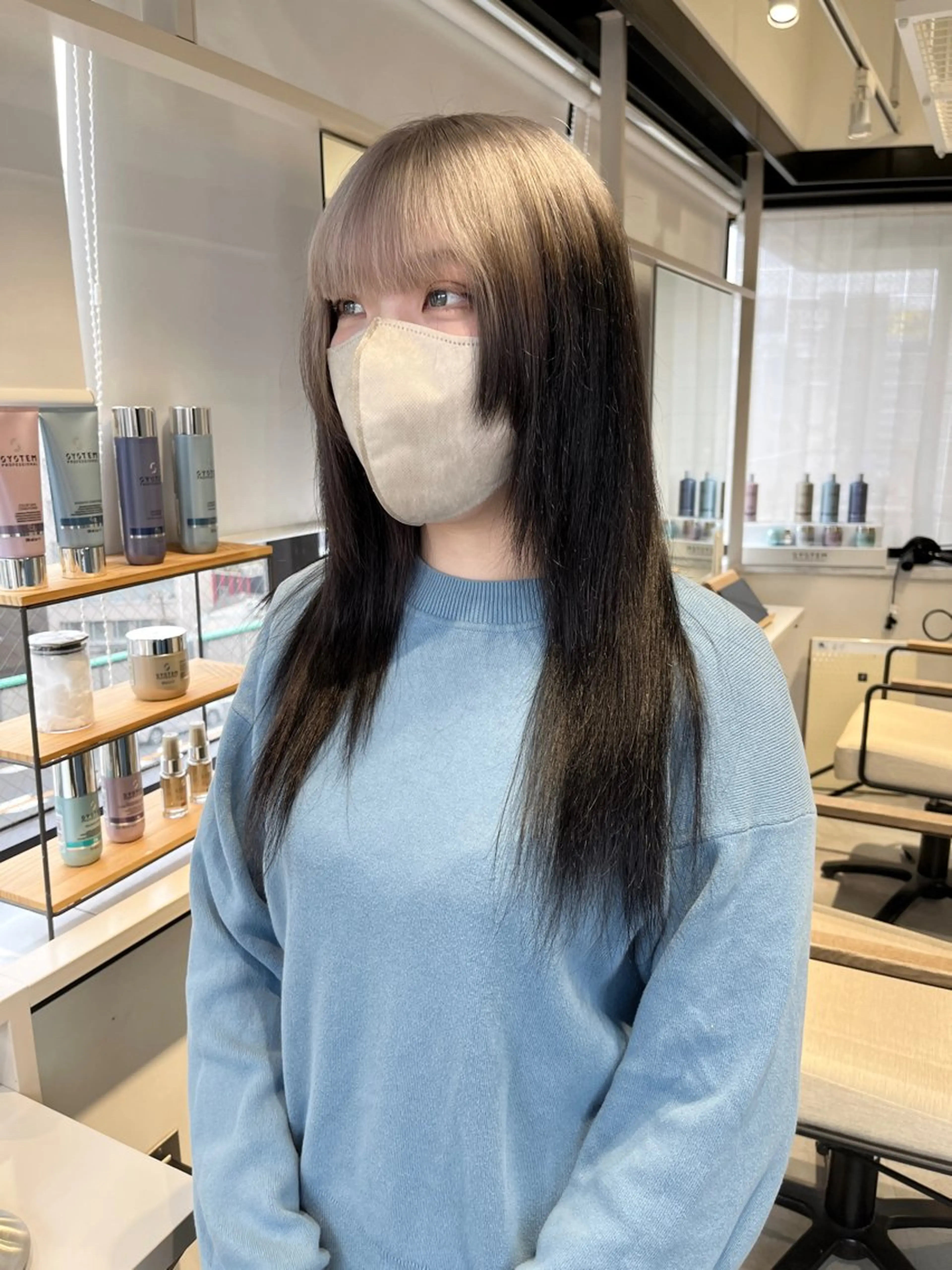 セミロング カラー ヘアカラー kanta 梅田 韓国ハイトーンのヘアスタイル