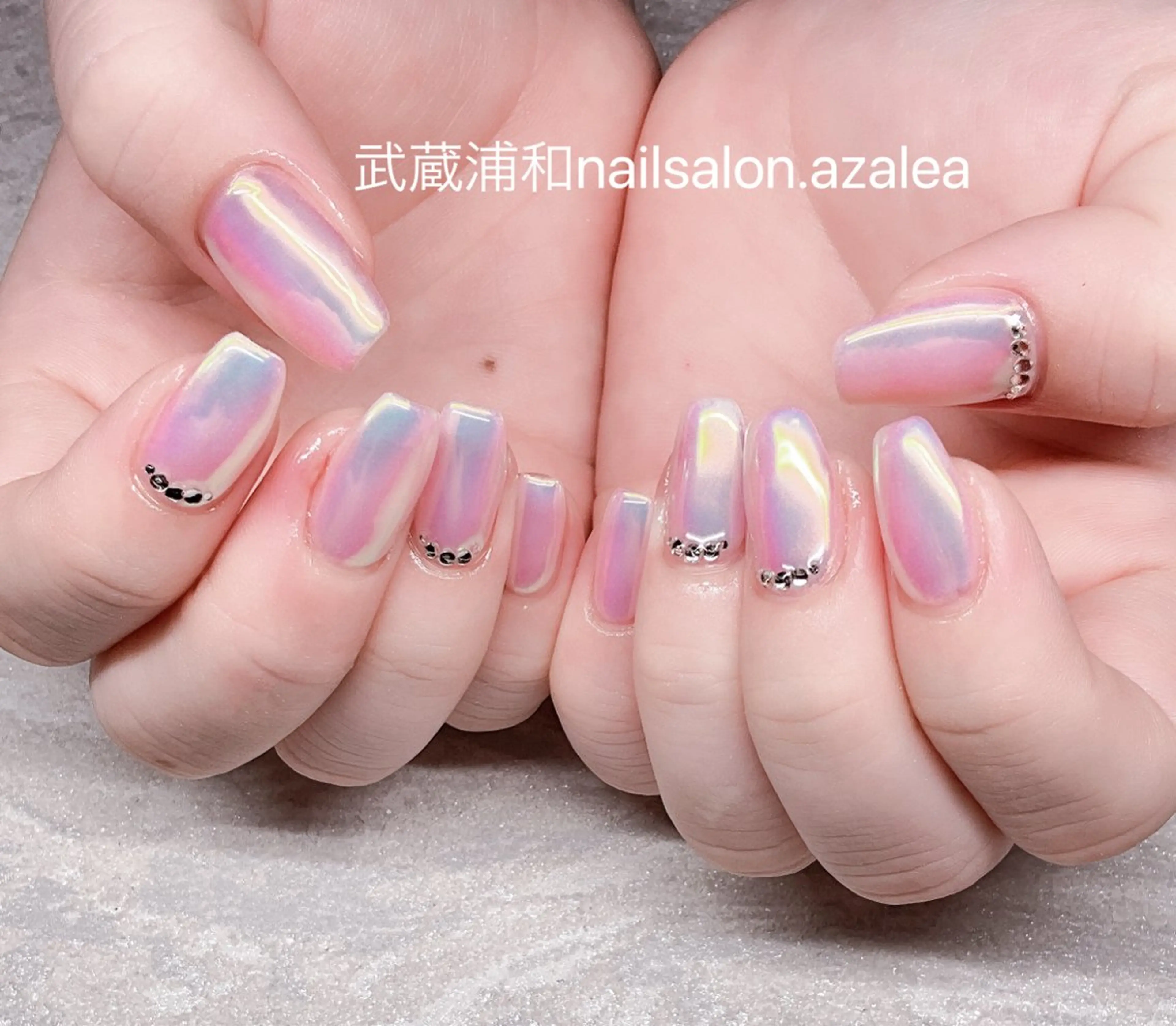 ネイル ハンドネイル R inのネイルデザイン