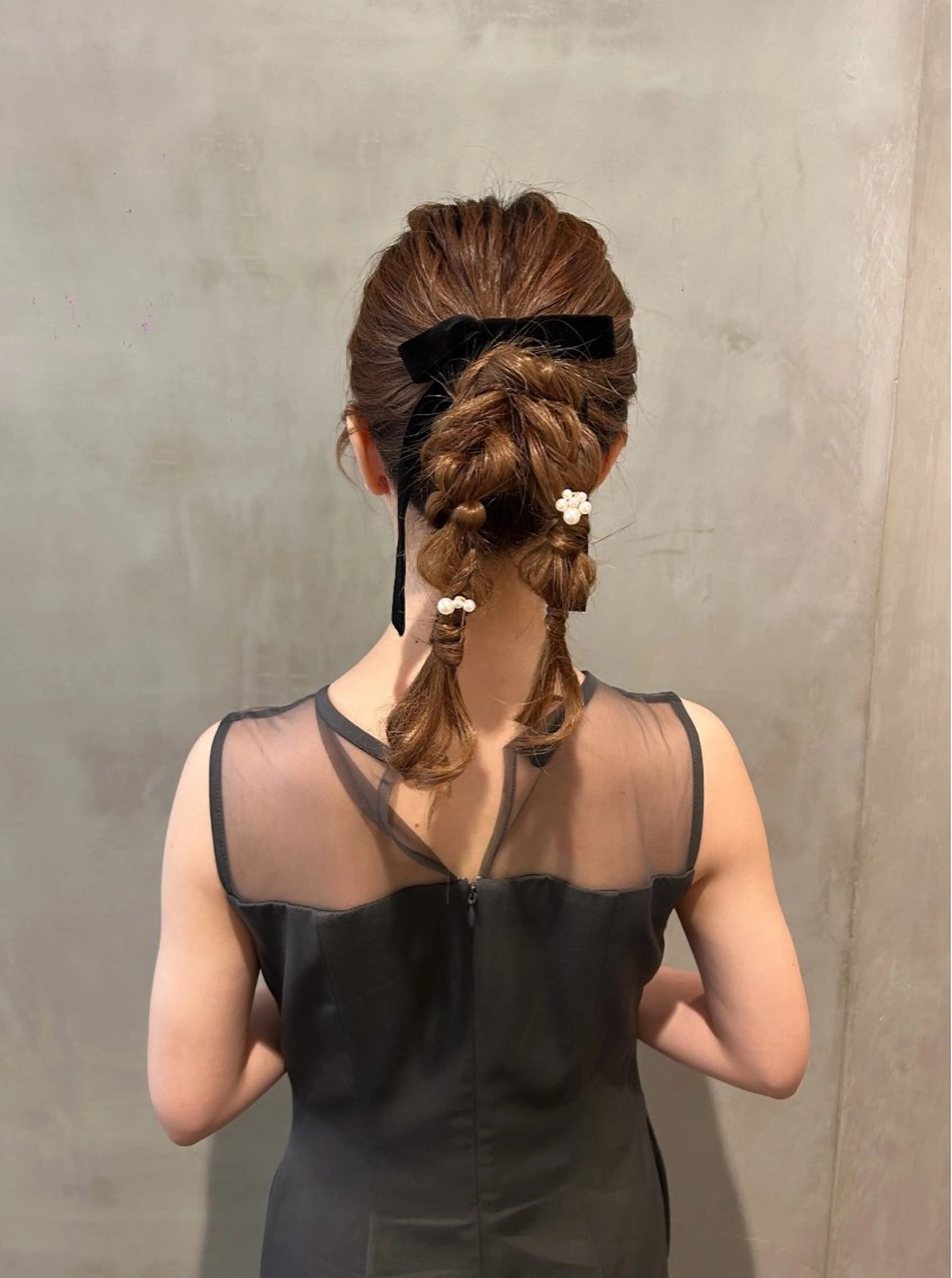 セミロング ヘアアレンジ ヘアセット タナカ カナ🫧のヘアスタイル