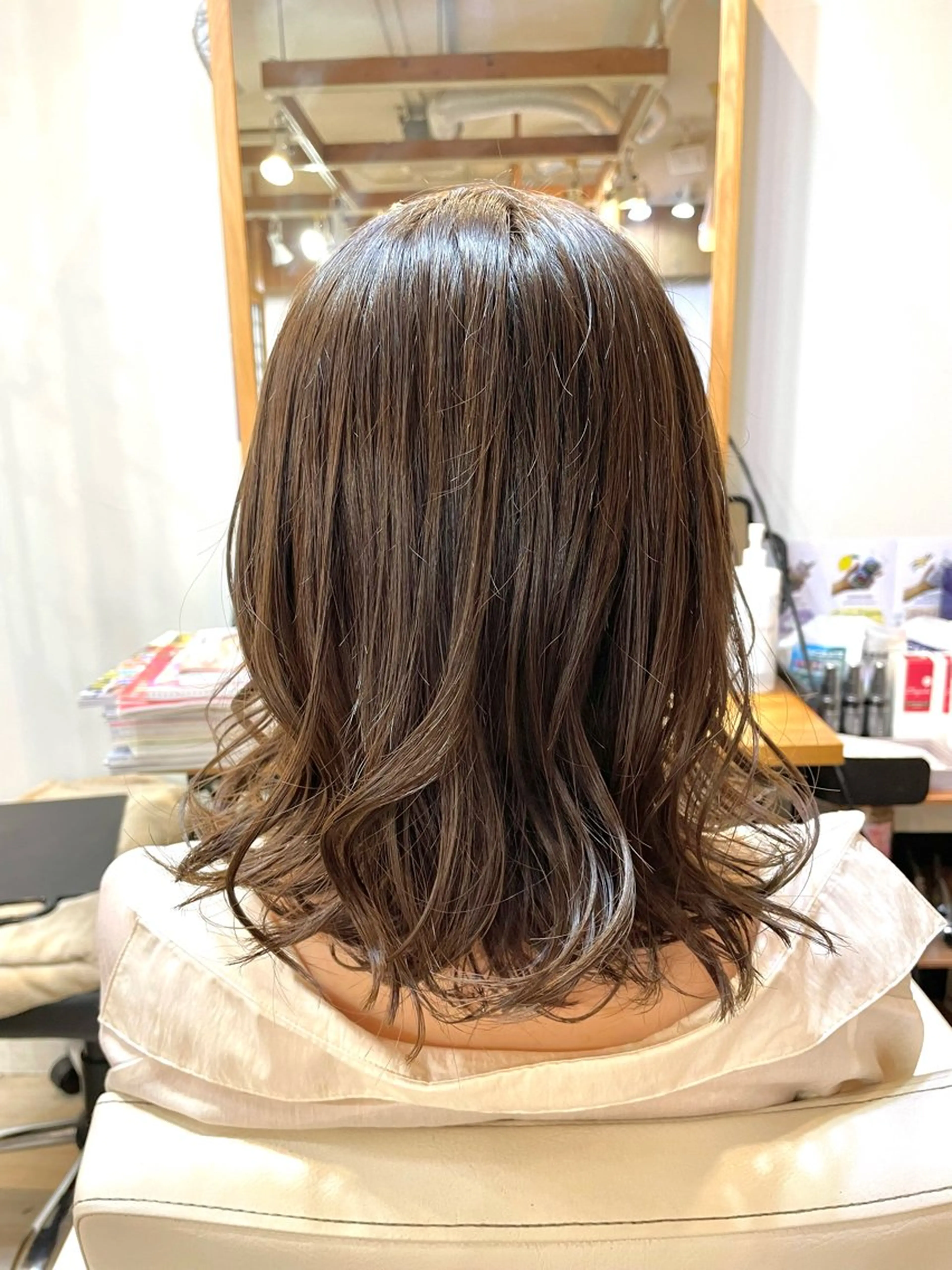 ミディアム brote所属・山木 裕子のヘアスタイル