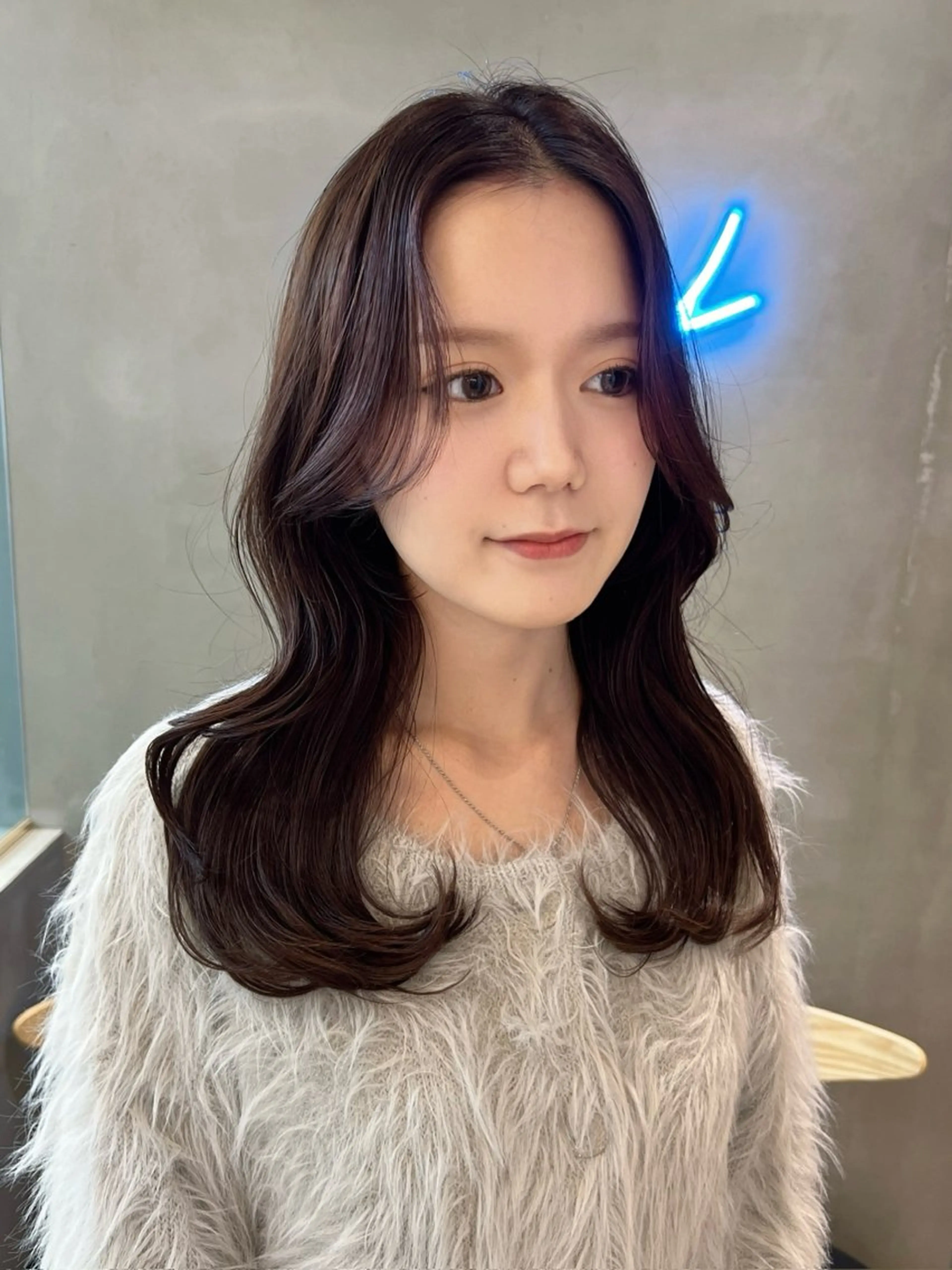 セミロング カラー カット ヘアカラー トリートメント 🌷韓国レイヤー/艶 カラー🇰🇷amiのヘアスタイル