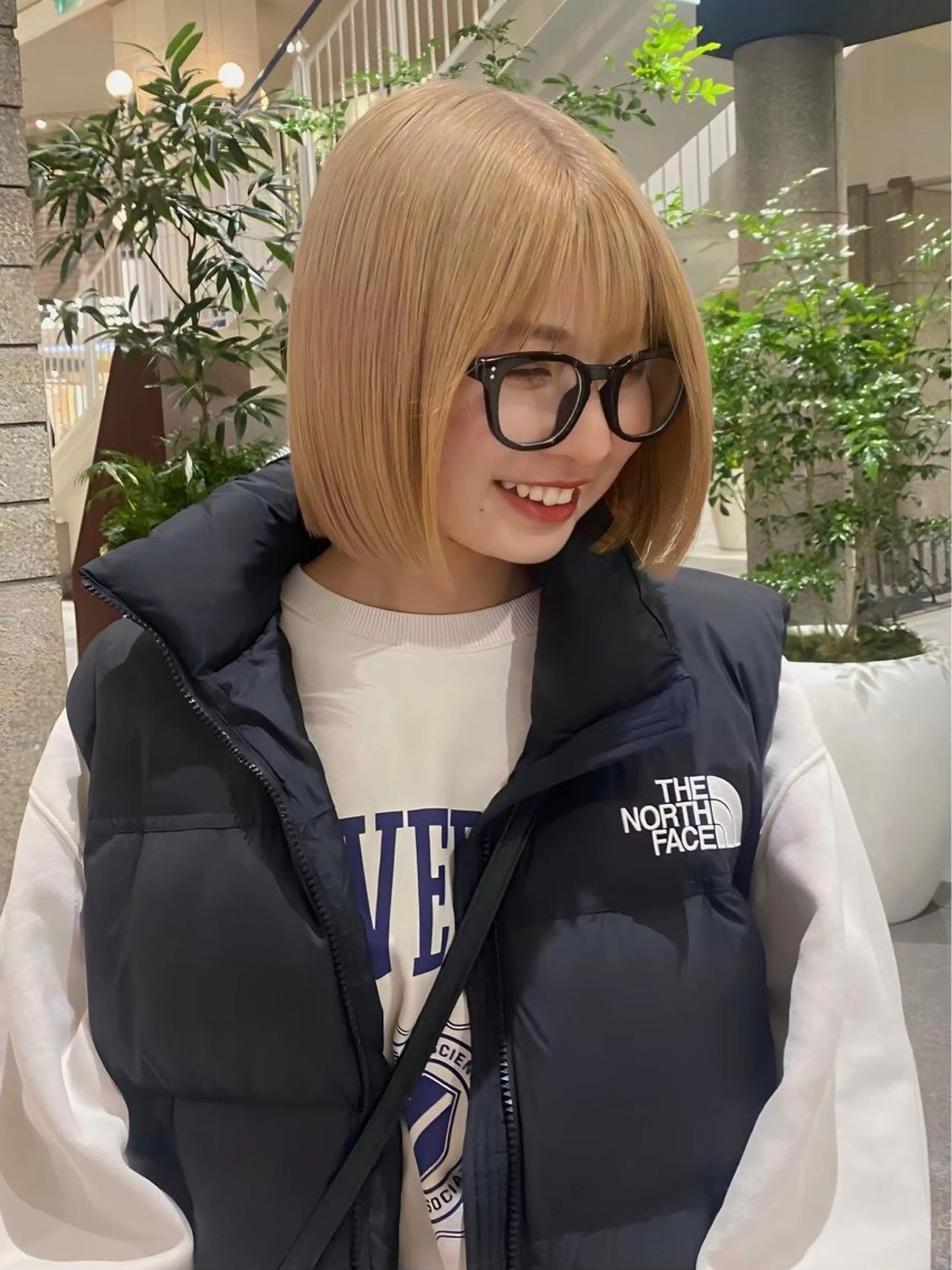 ショート 太田代 桃のヘアスタイル