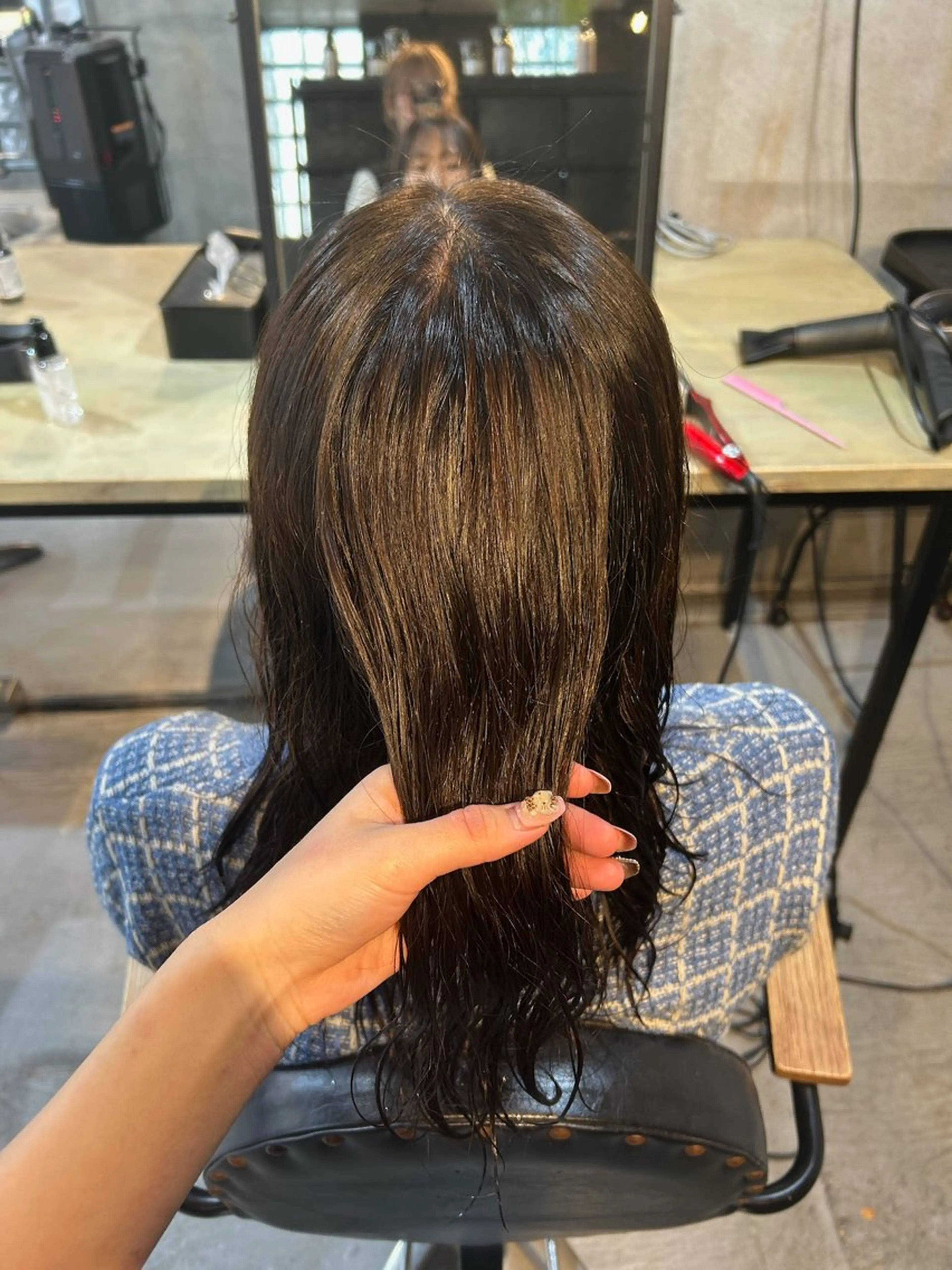 ミディアム ヘアカラー おがわ まなのヘアスタイル