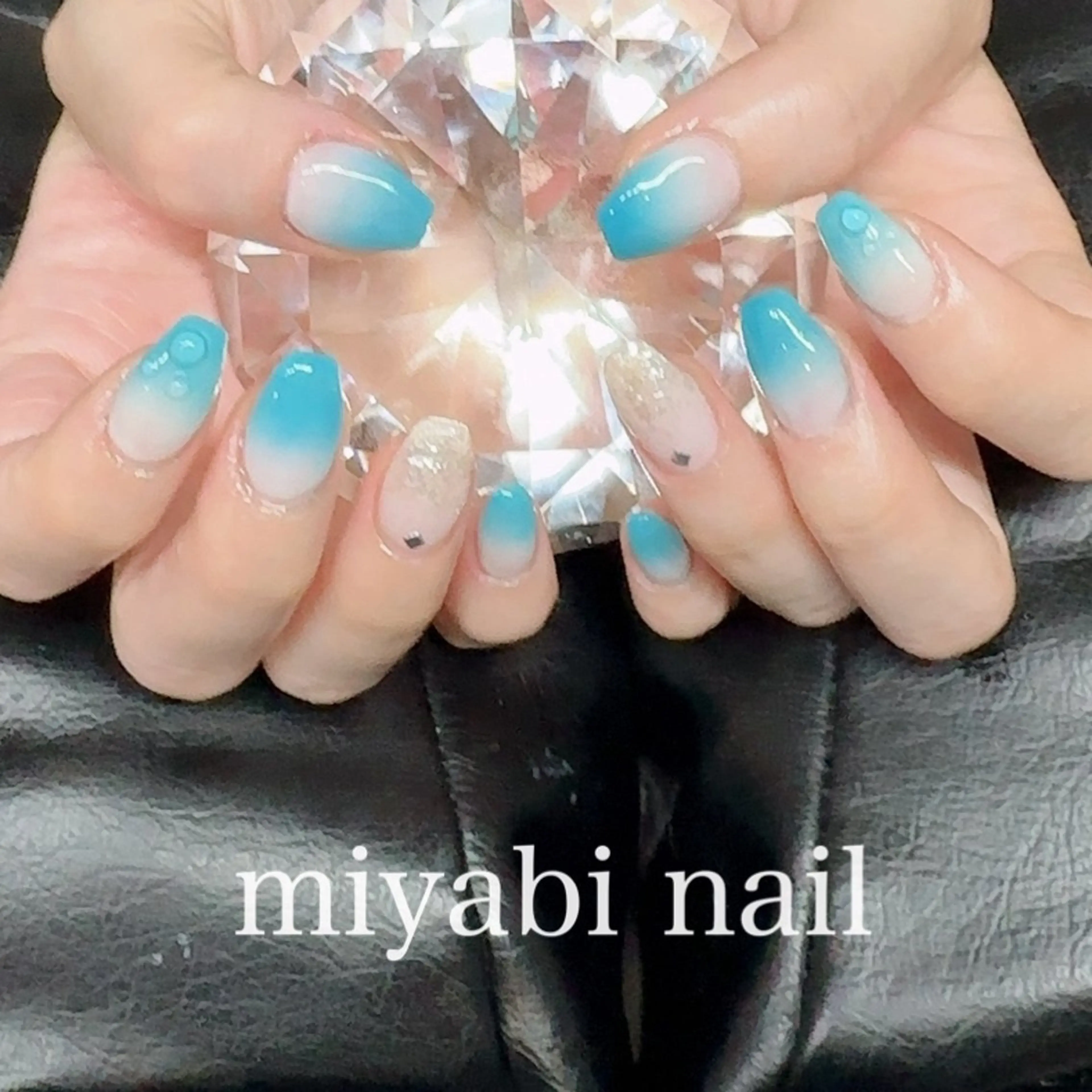 ネイル アートネイル ブルー ジェルネイル グラデーション 持ち込み ハンドネイル miyabi nail 桂川駅近くのネイルデザイン