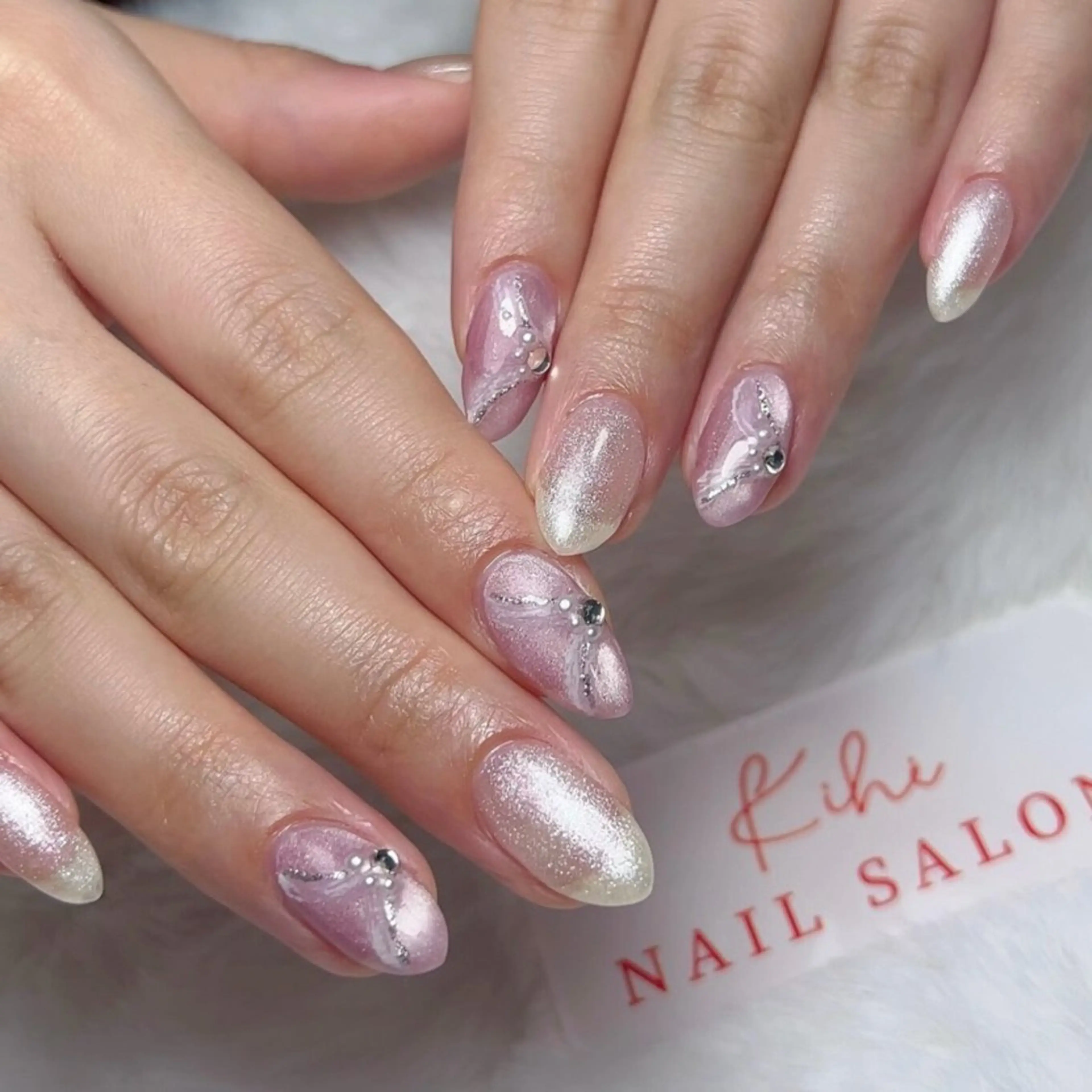 ネイル アートネイル フレンチネイル ジェルネイル グラデーション 韓国ネイル ハンドネイル 久保田 マリコのネイルデザイン