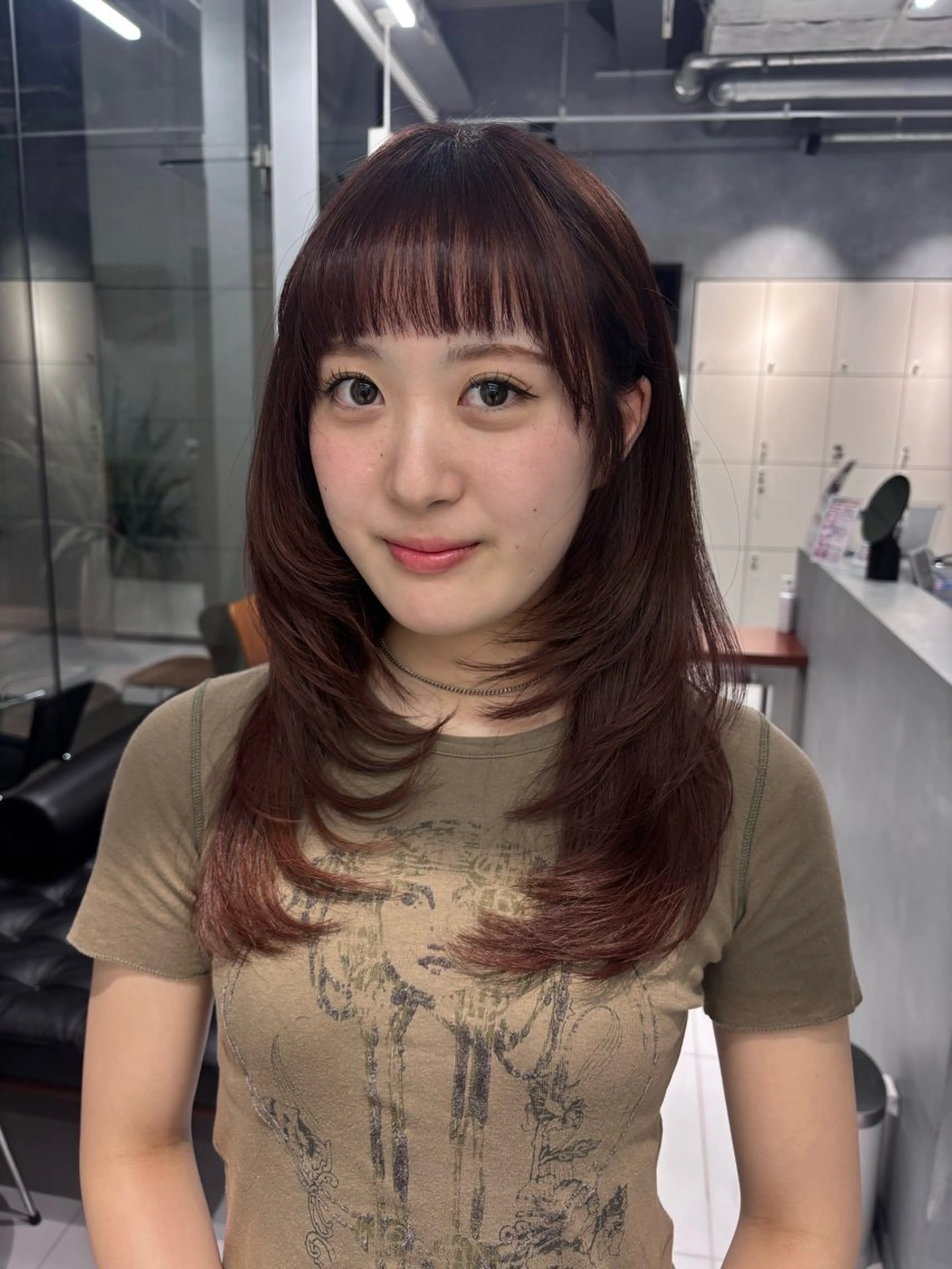 ロング 飯ヶ谷 成海のヘアスタイル