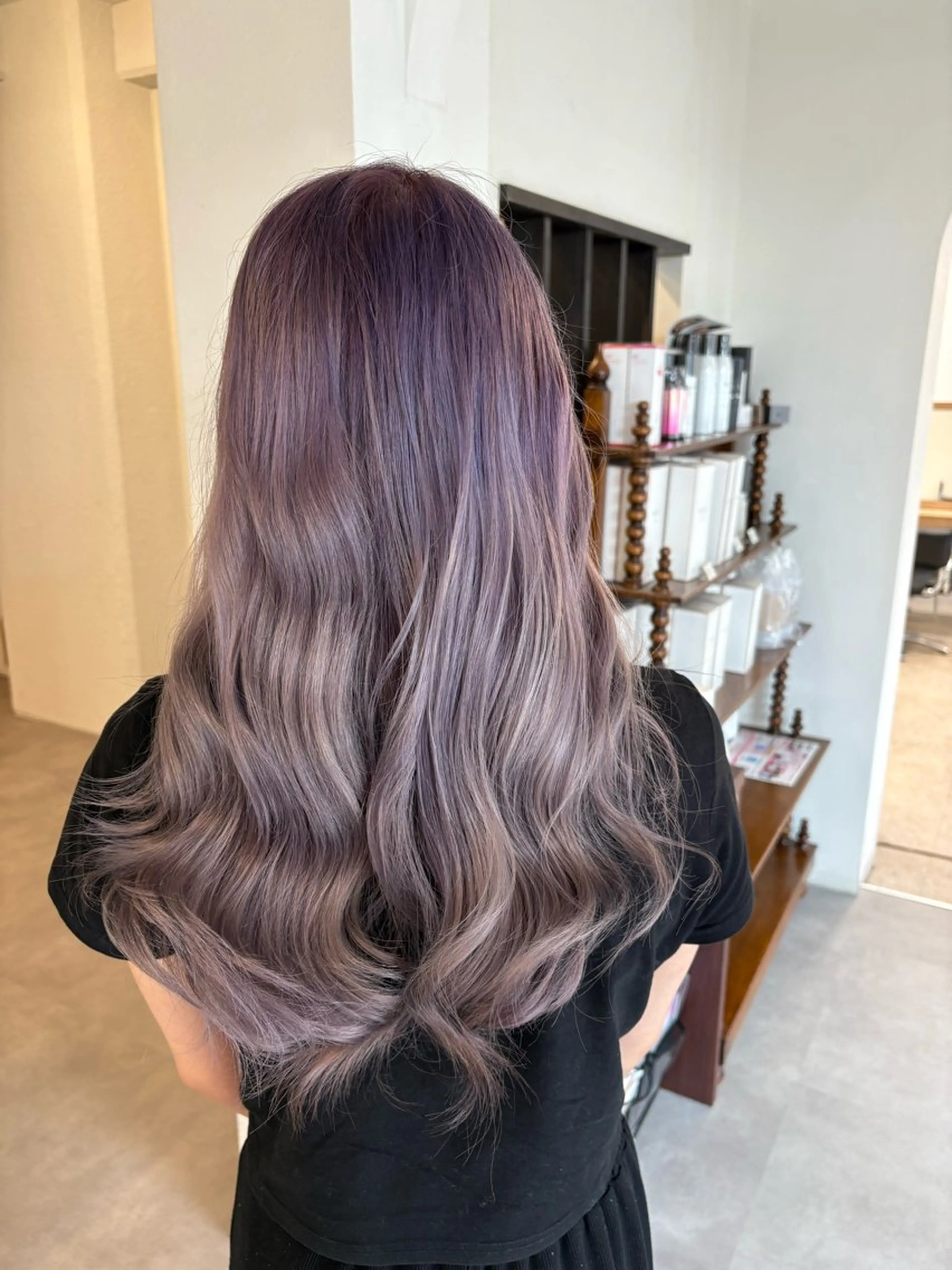 ロング カラー ヘアカラー 黒川 綾音のヘアスタイル