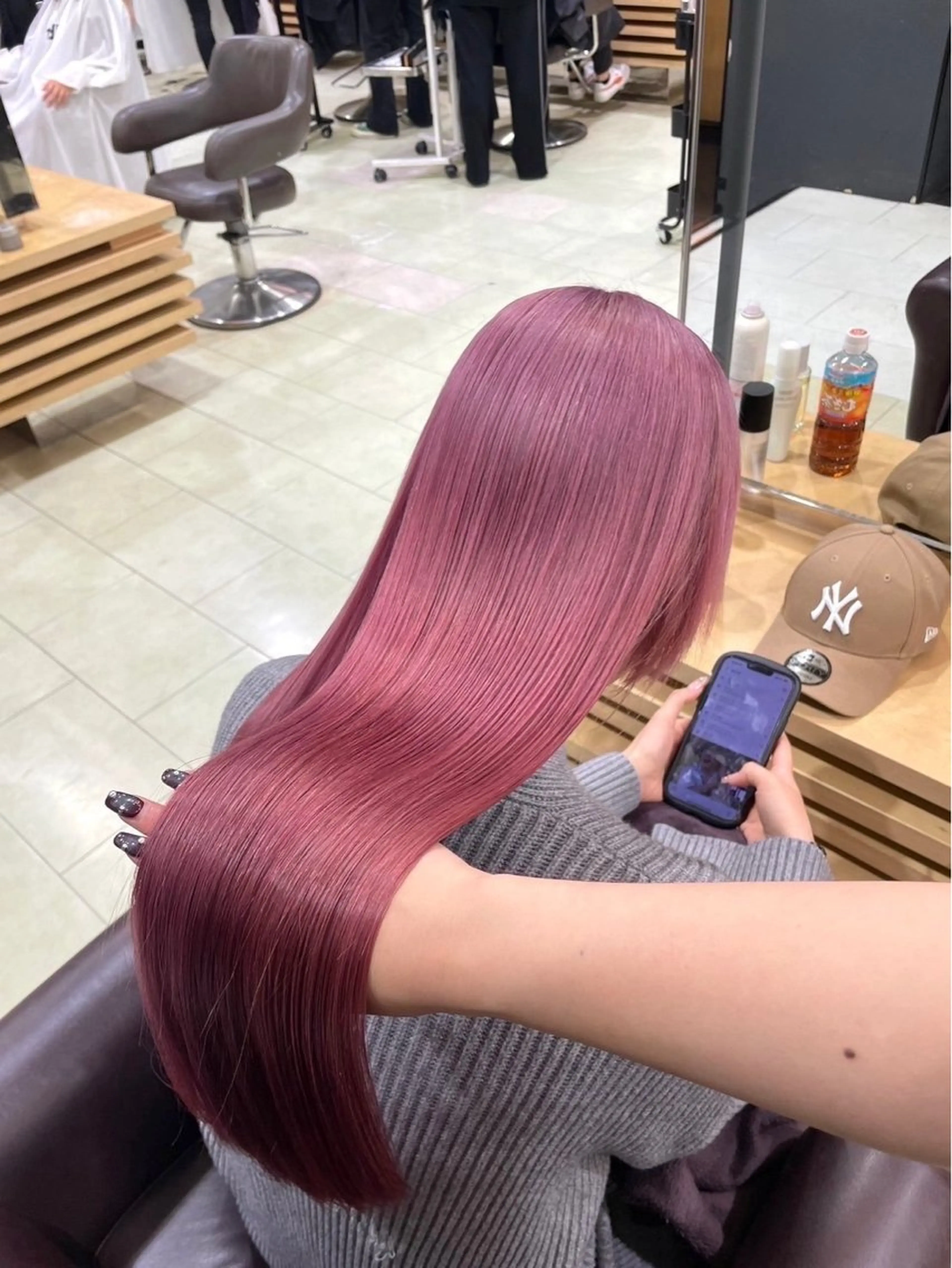 ロング レイヤー／マツエク 💋𝑨𝑵𝑵𝑨のヘアスタイル