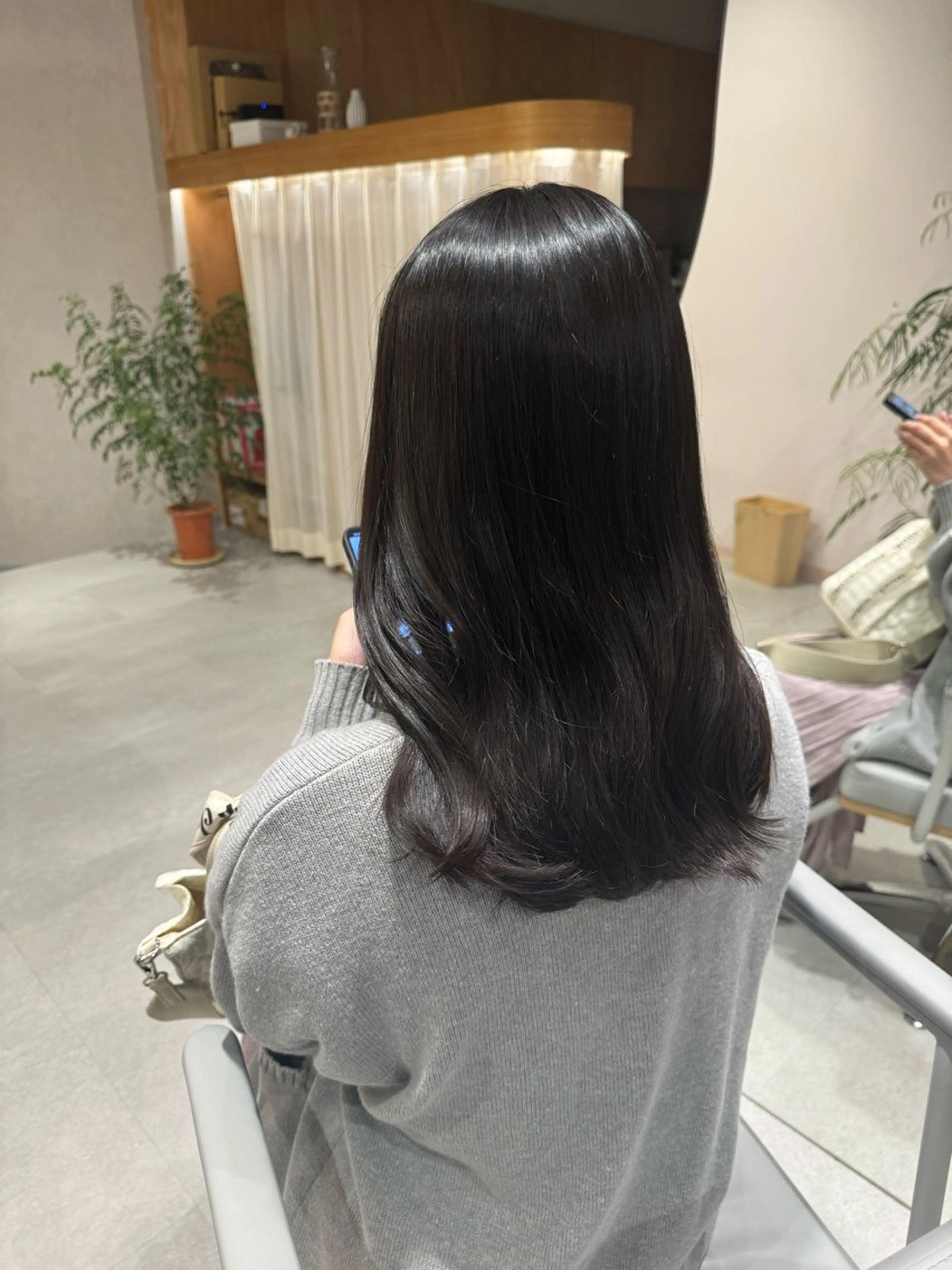 ミディアム レイヤー/ボブパーマ /垢抜け/タクミのヘアスタイル