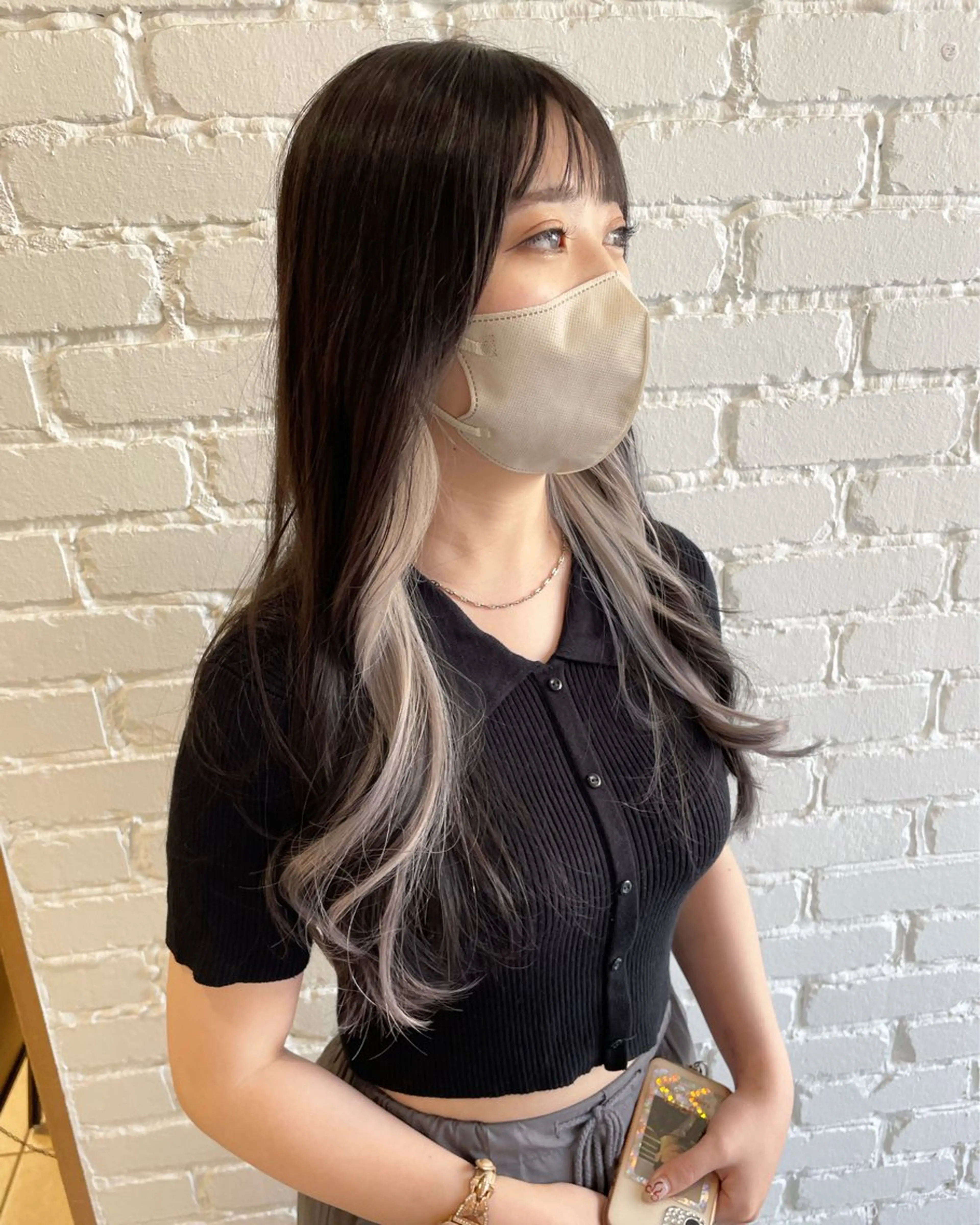 ロング カラー インナーカラー 🌟デザインカラー 🌟コノミ🌟のヘアスタイル