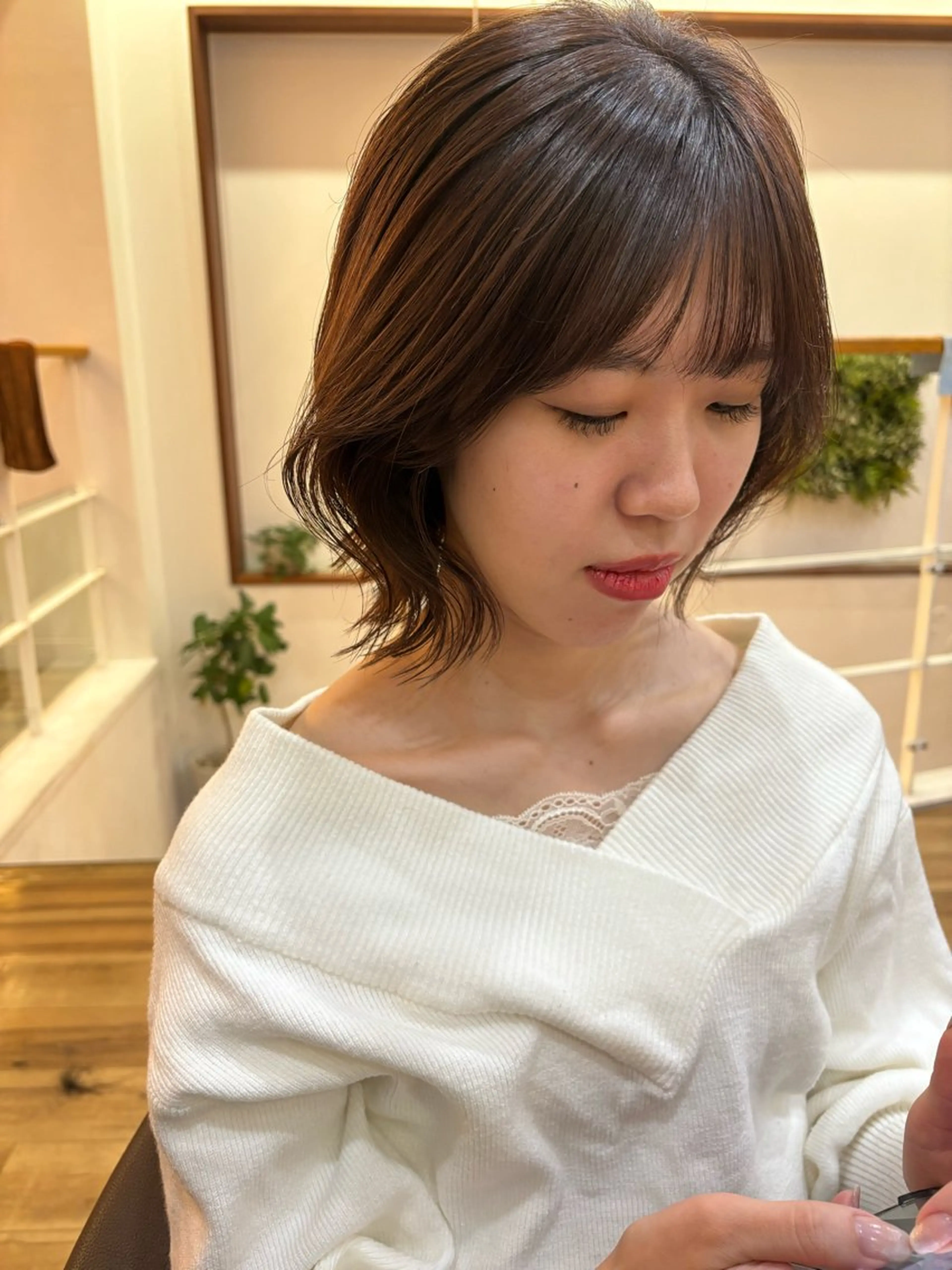 ミディアム カラー ブラウンカラー ボブ くびれヘア カット ヘアカラー レイヤーカット /透明感/千葉怜寿のヘアスタイル