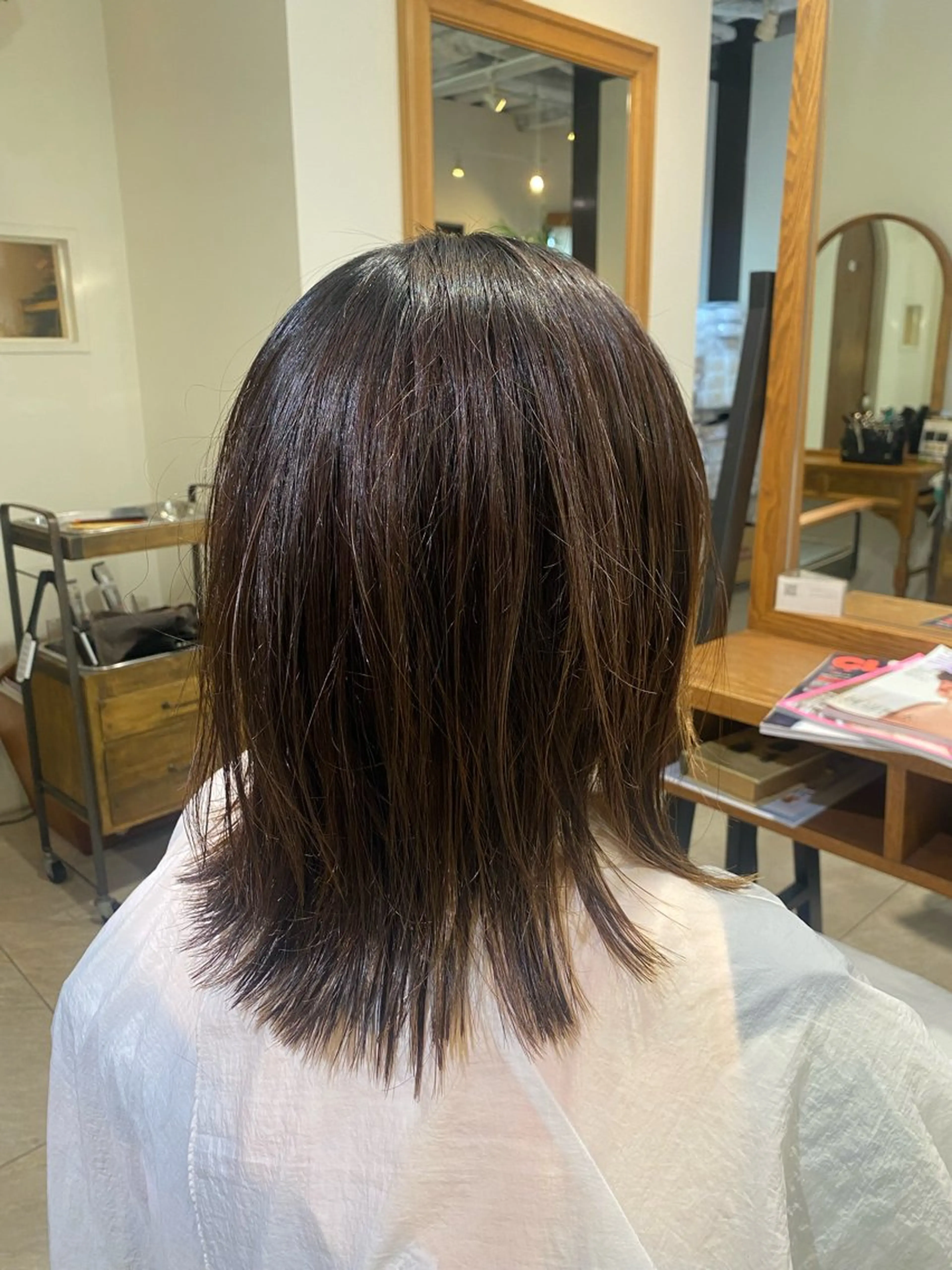 セミロング LiC えりのヘアスタイル
