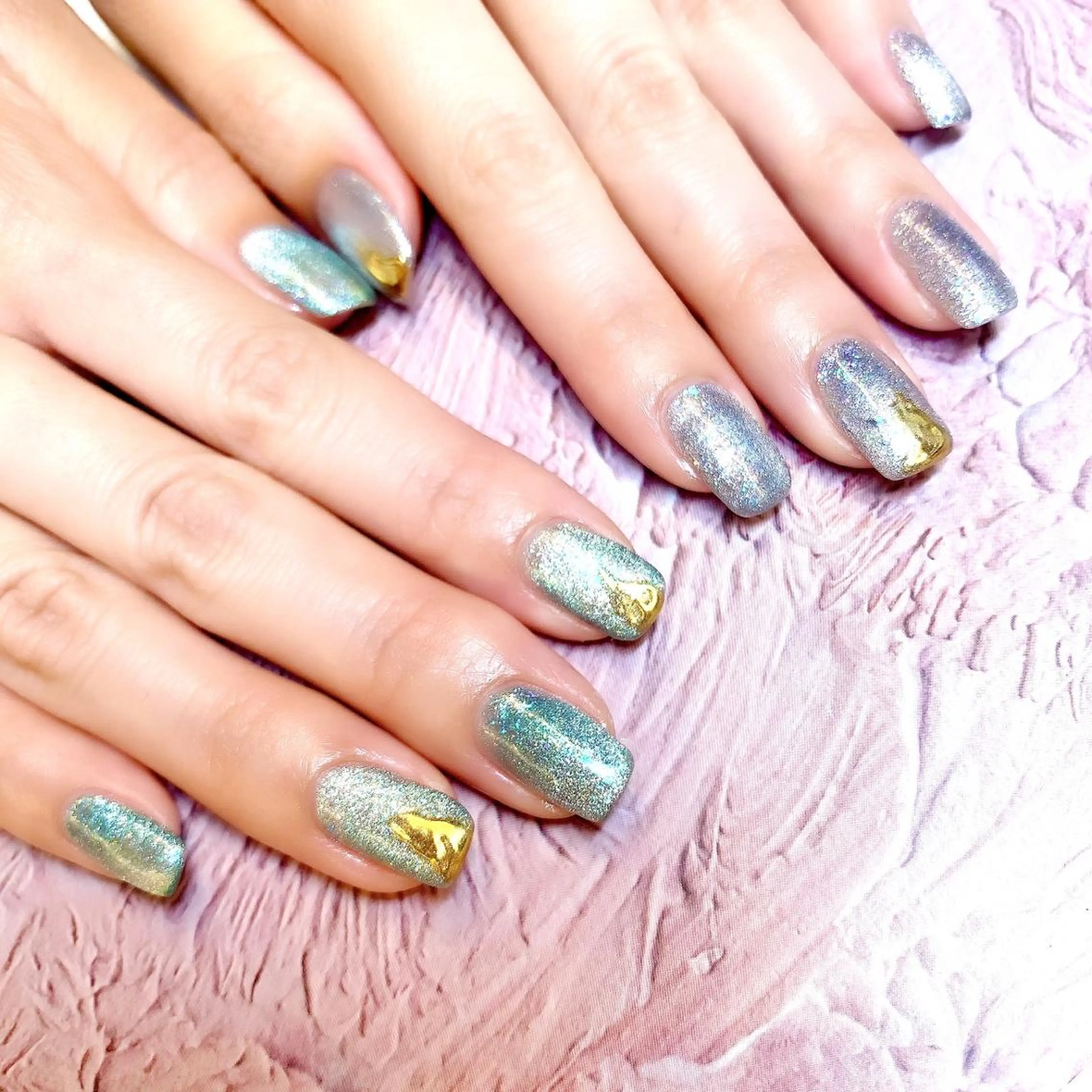 ネイル ジェルネイル マグネットネイル ニュアンスネイル パラジェル ハンドネイル clover nailのネイルデザイン