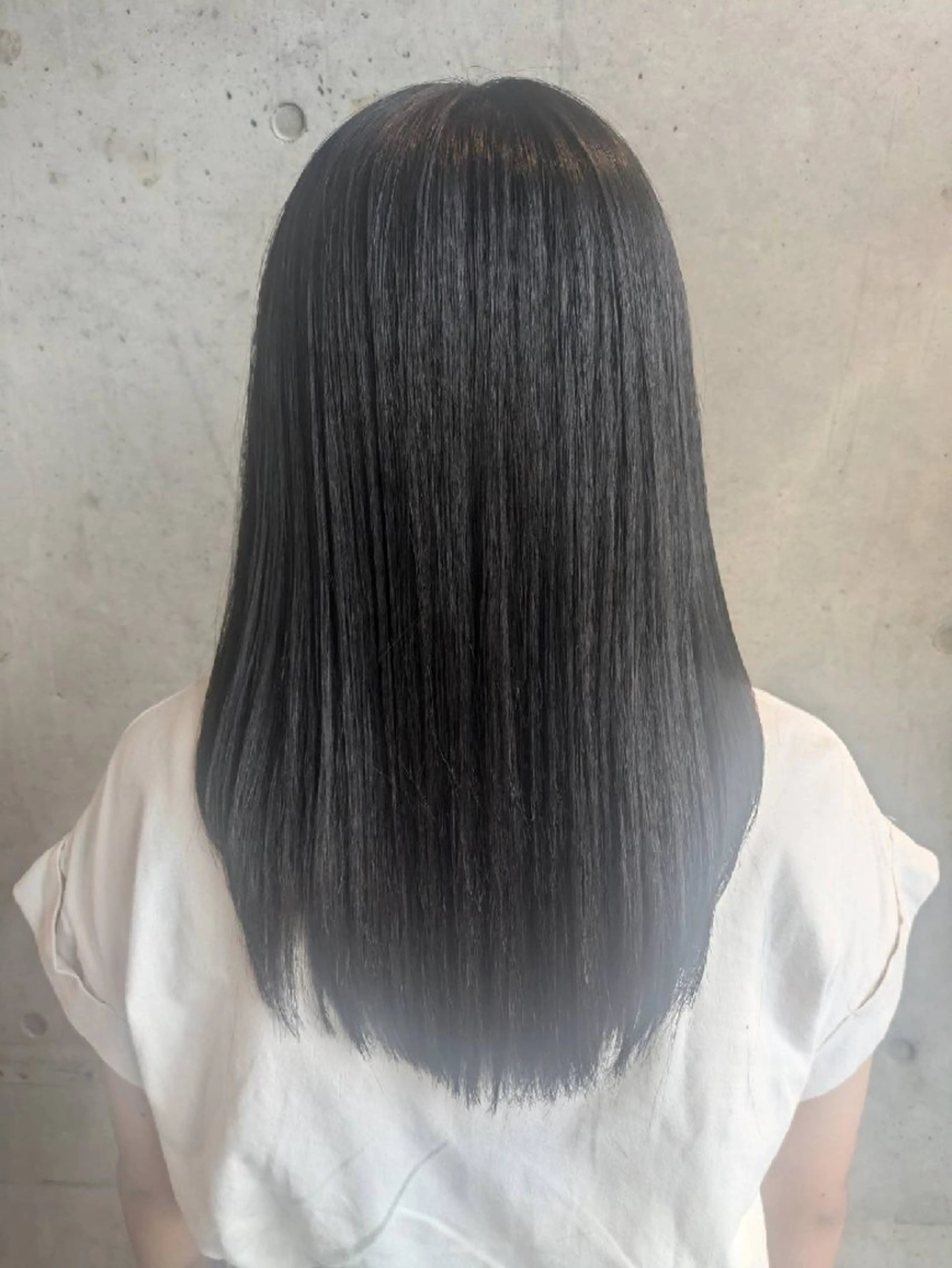 カット＋美髪縮毛矯正＋内部補修3STEPトリートメントの写真