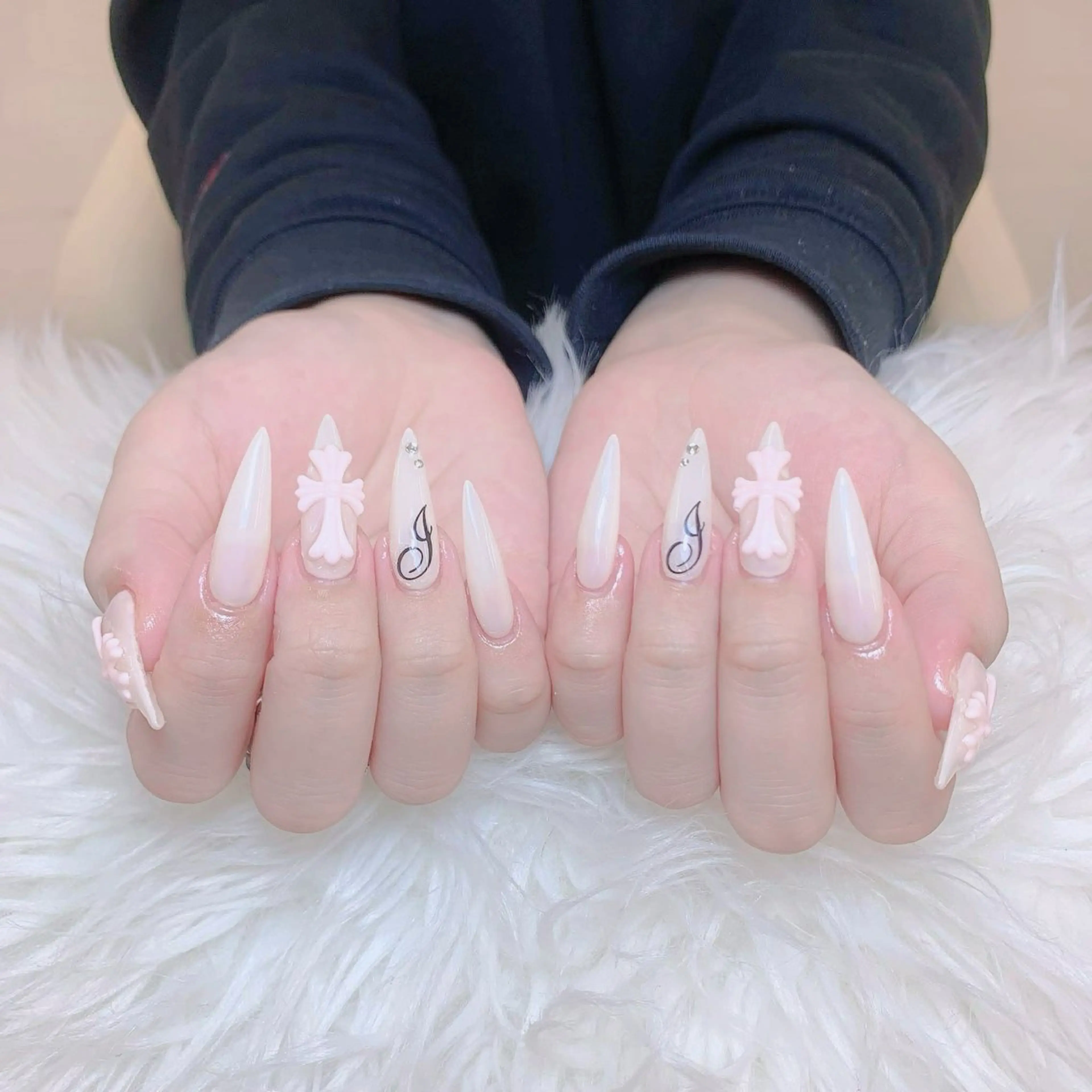 ネイル ハンドネイル ゴテゴテ ネイルのネイルデザイン