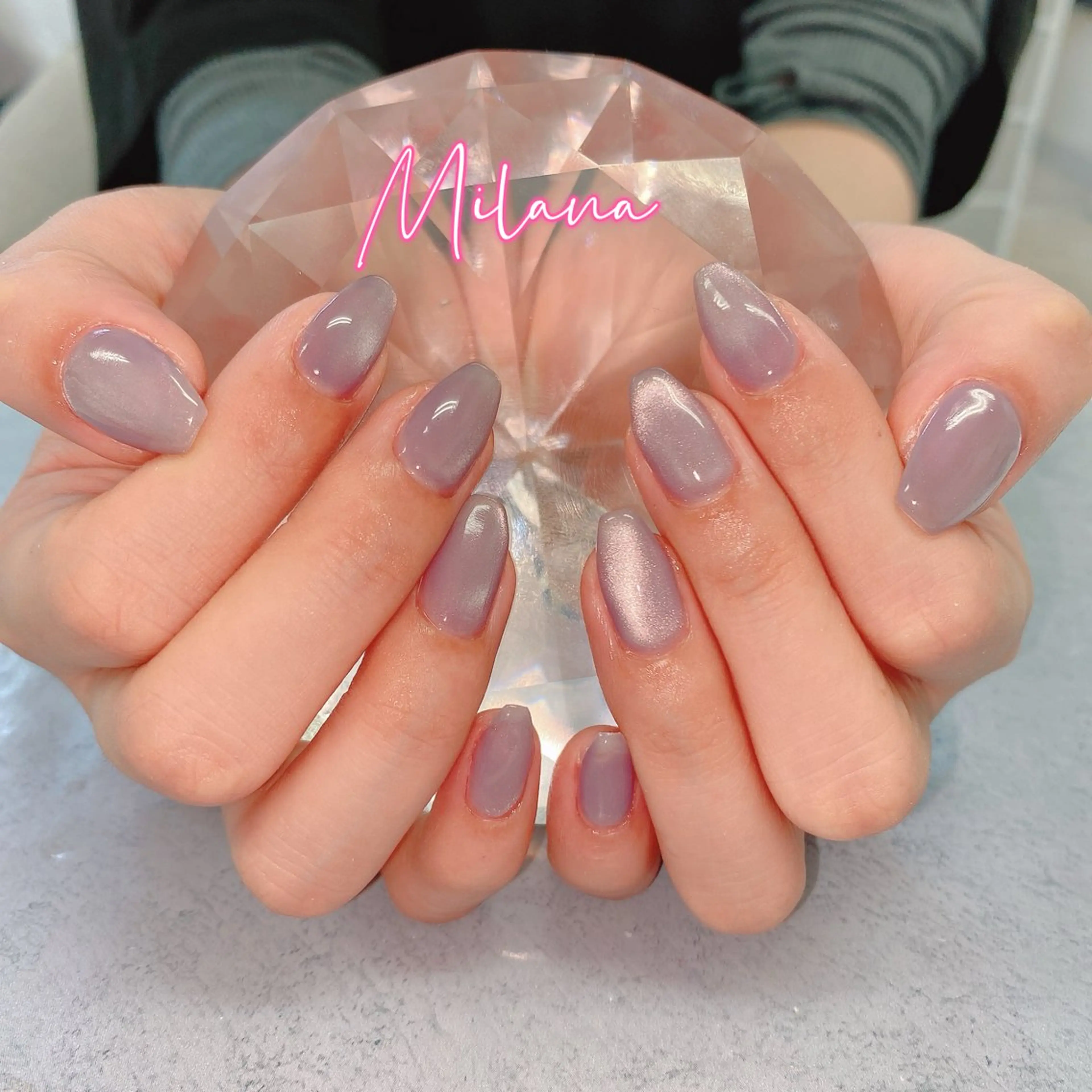 ネイル マグネットネイル ワンカラーネイル ハンドネイル Milana （研修生メニュー）のネイルデザイン