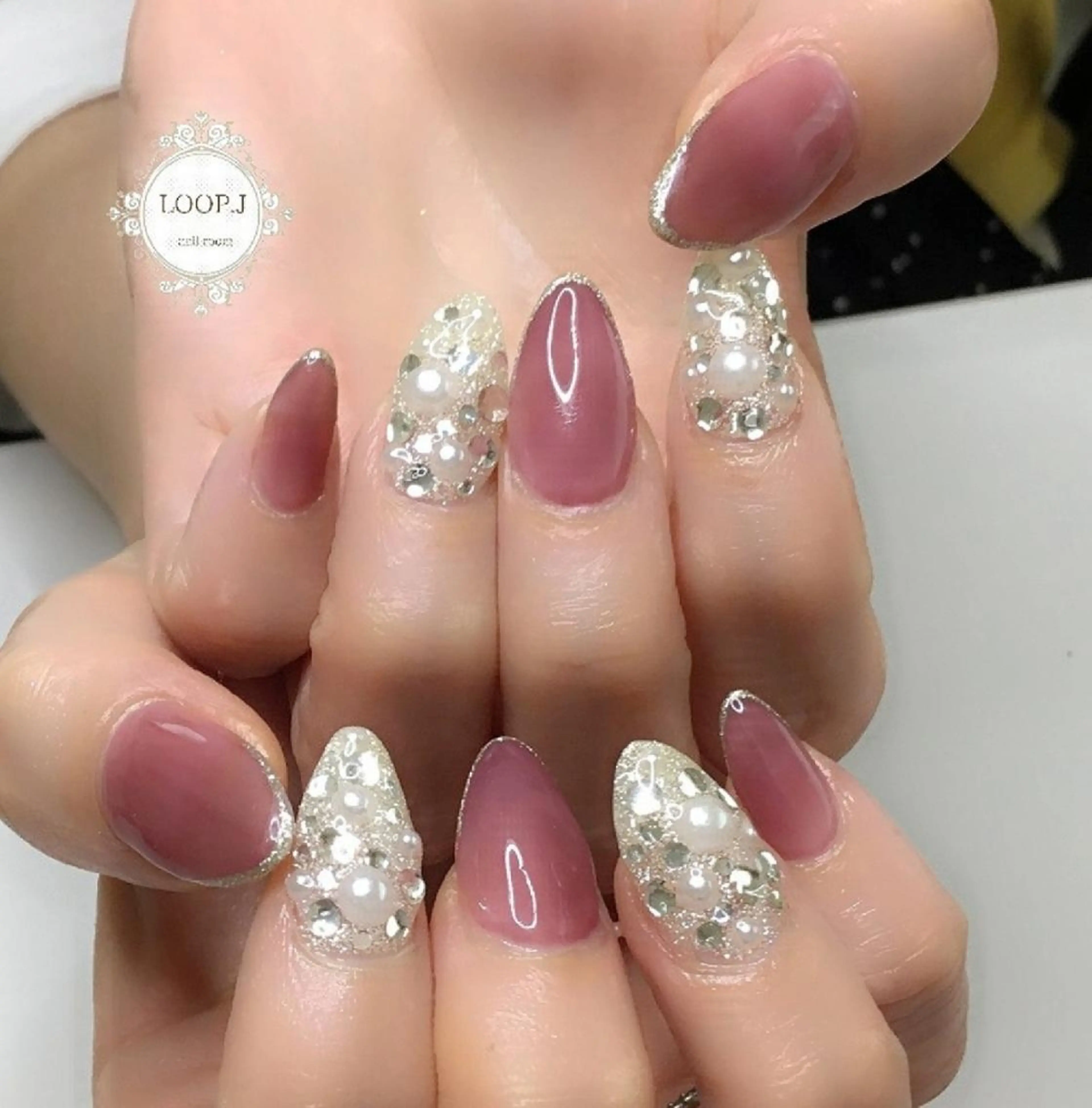 ネイル ハンドネイル おおくぼ めぐみのネイルデザイン