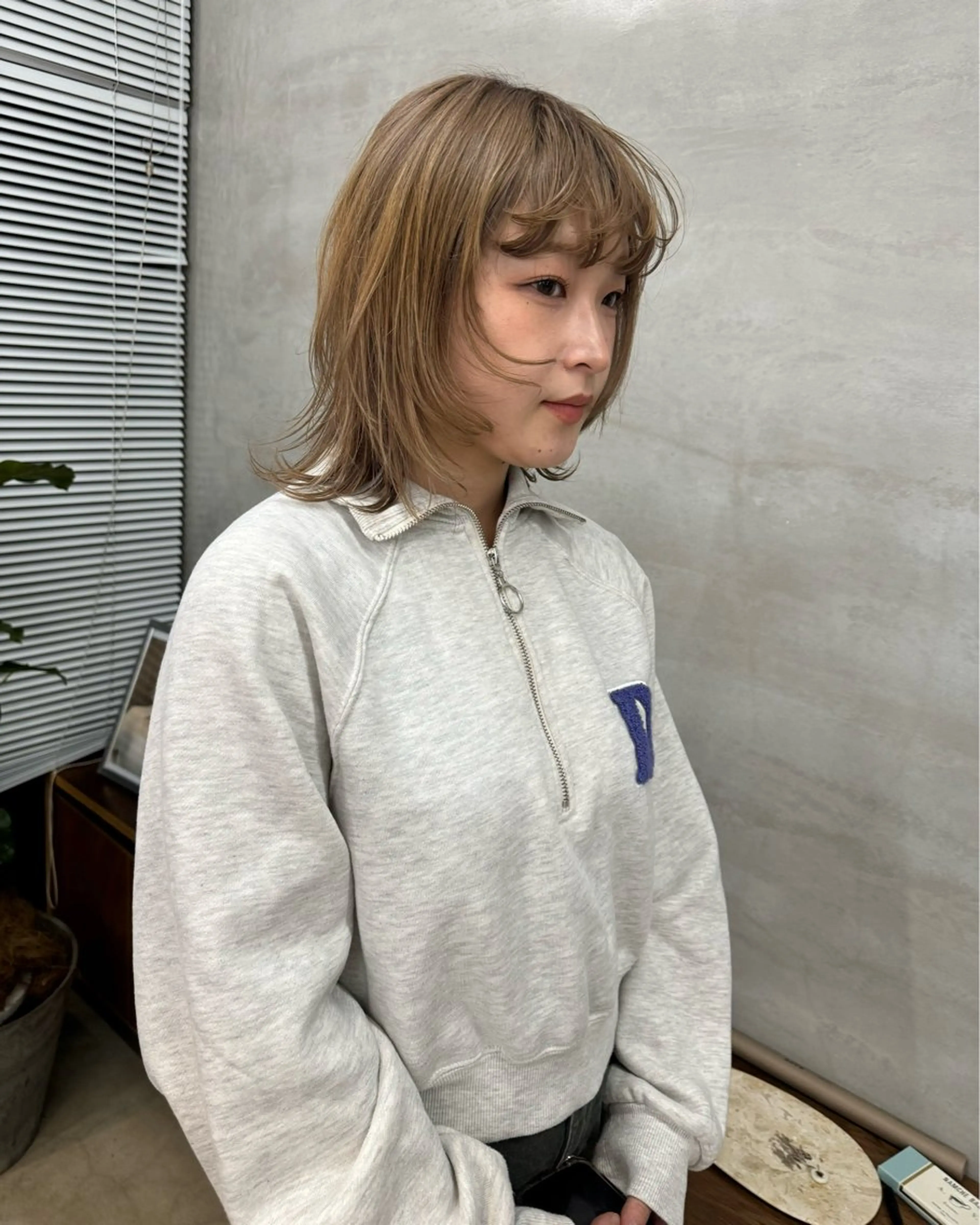 ミディアム nalu.所属・前山 七海のヘアスタイル